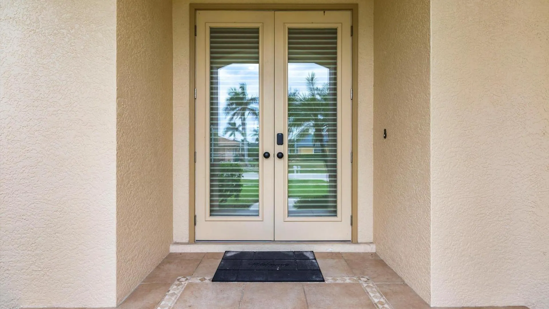Marco - 3br - Pet Friendly - Pool & Lanai Holiday home Marco Island
