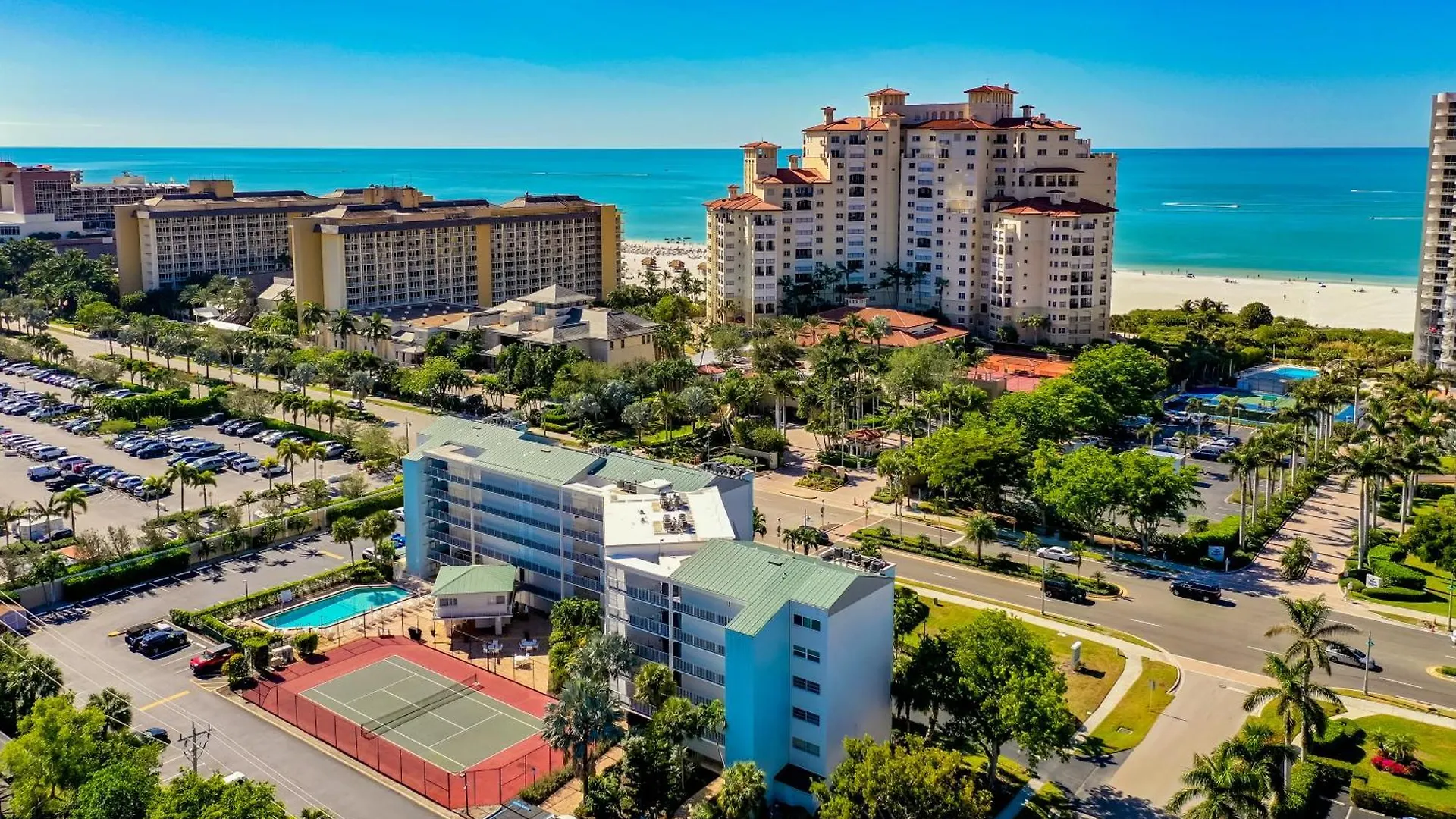Ideal For Conference @ J.w. Marriott / Access To Beach!! * Marco Island
