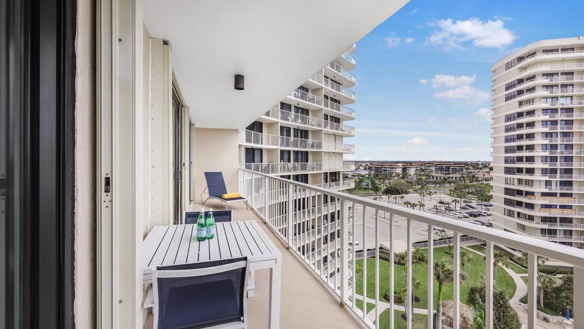 South Seas Tower 4-909 Holiday home