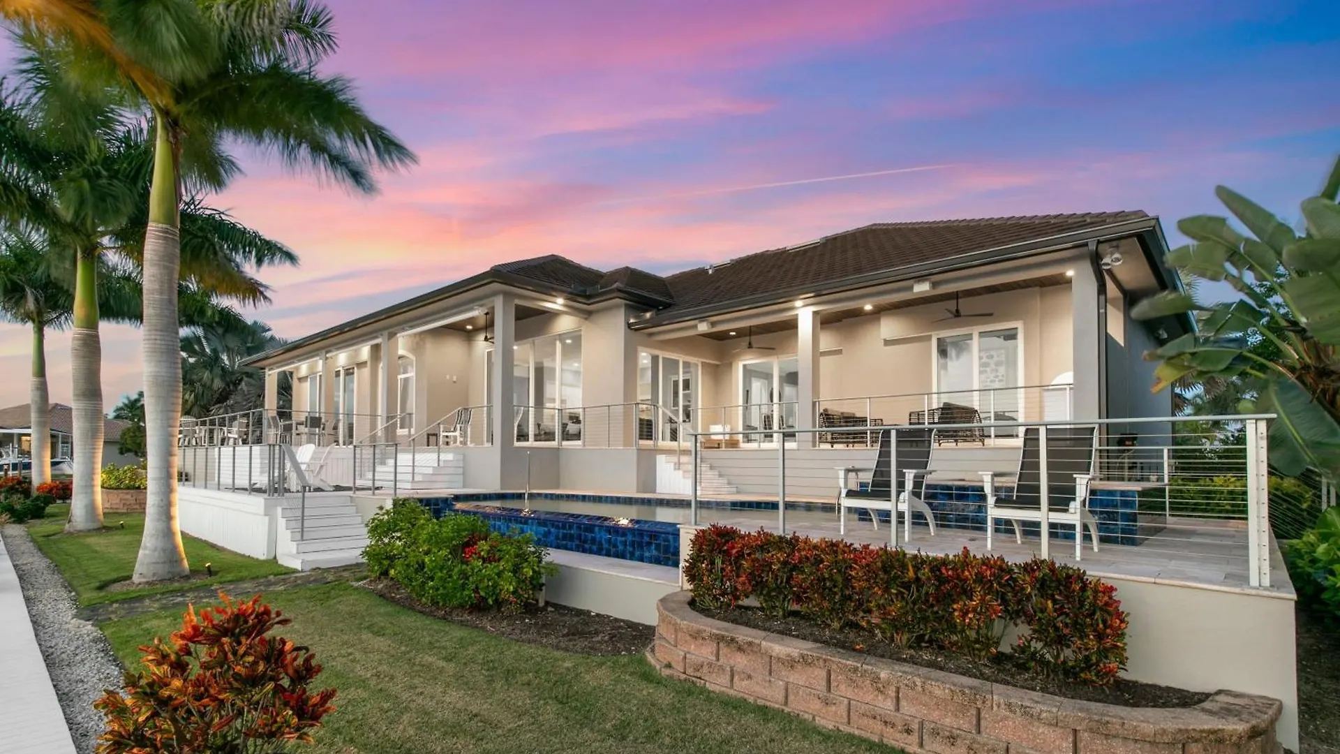 Holiday home Marco Polo By Avantstay Waterfront 5bdr Pool Fire Pit Walk To