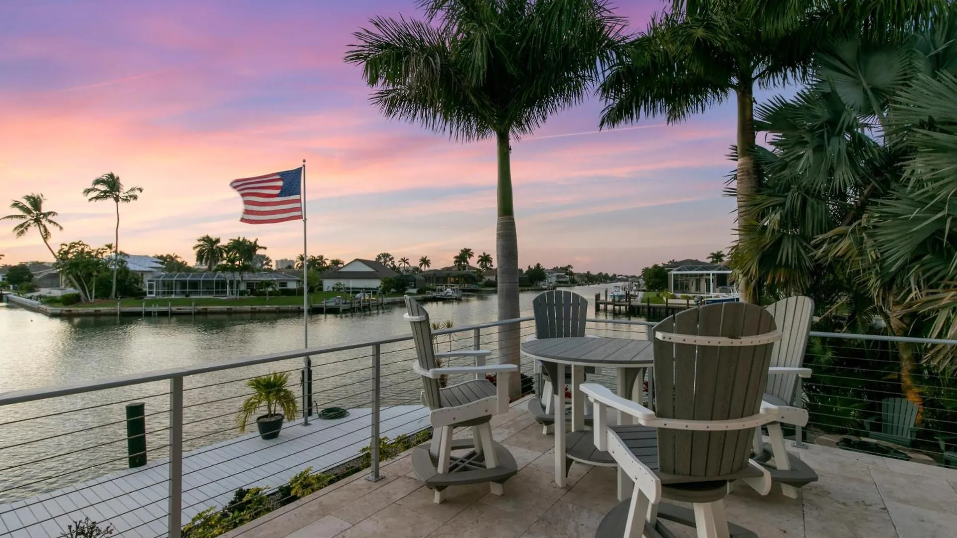 Holiday home Marco Polo By Avantstay Waterfront 5bdr Pool Fire Pit Walk To