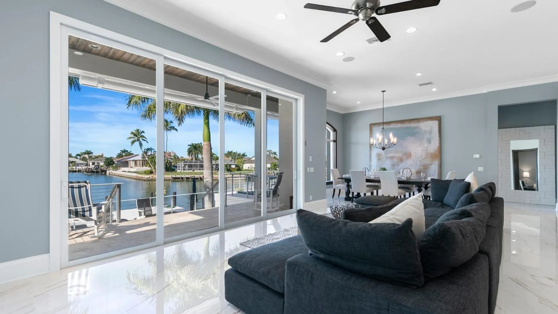 Holiday home Marco Polo By Avantstay Waterfront 5bdr Pool Fire Pit Walk To *