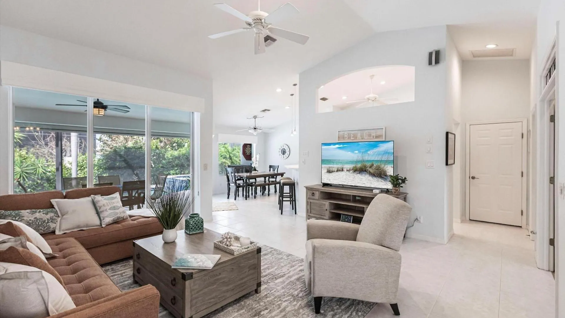 Inviting 4br Marco L Pool L Hot Tub Holiday home *