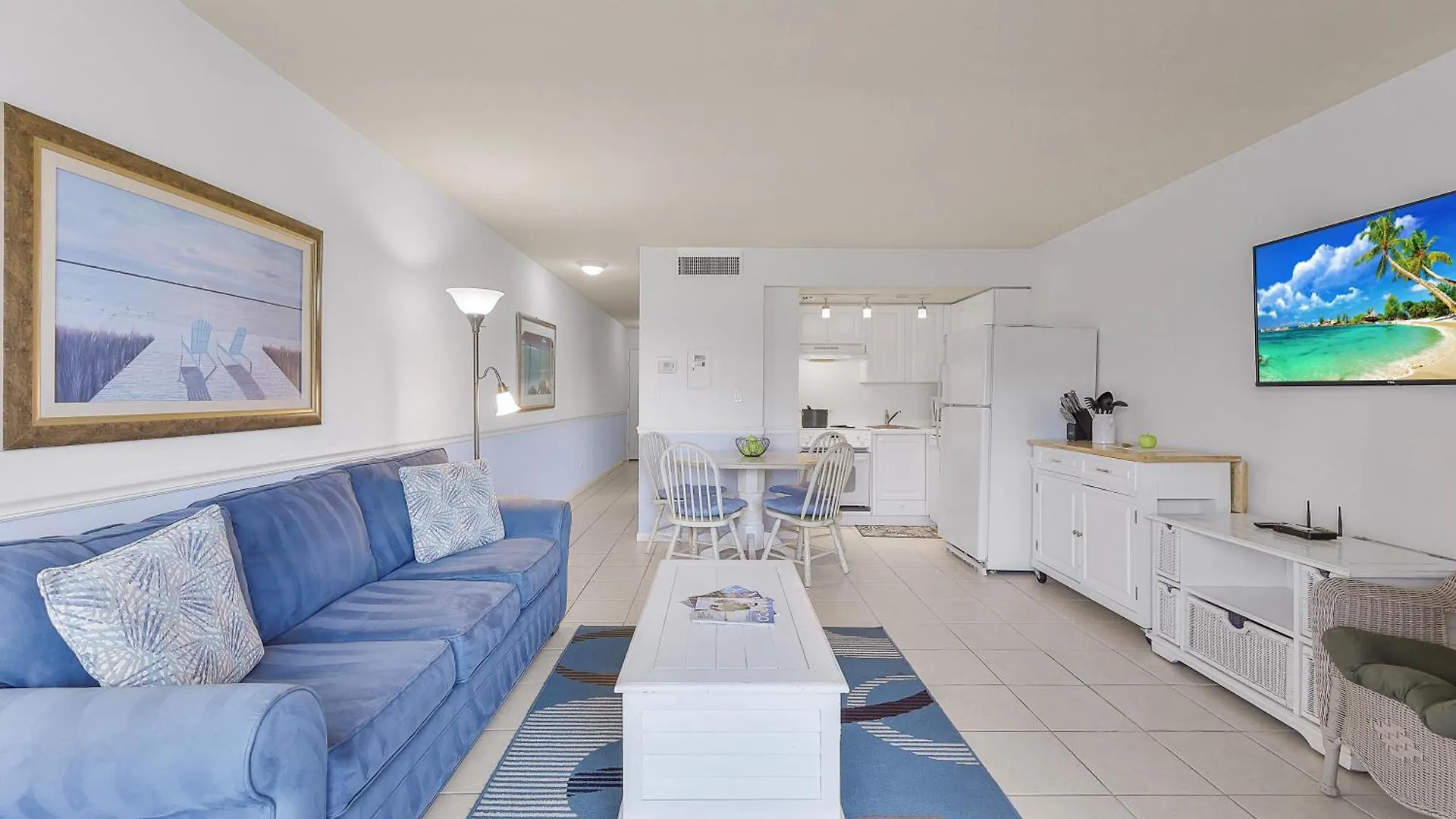 Holiday home Club 216