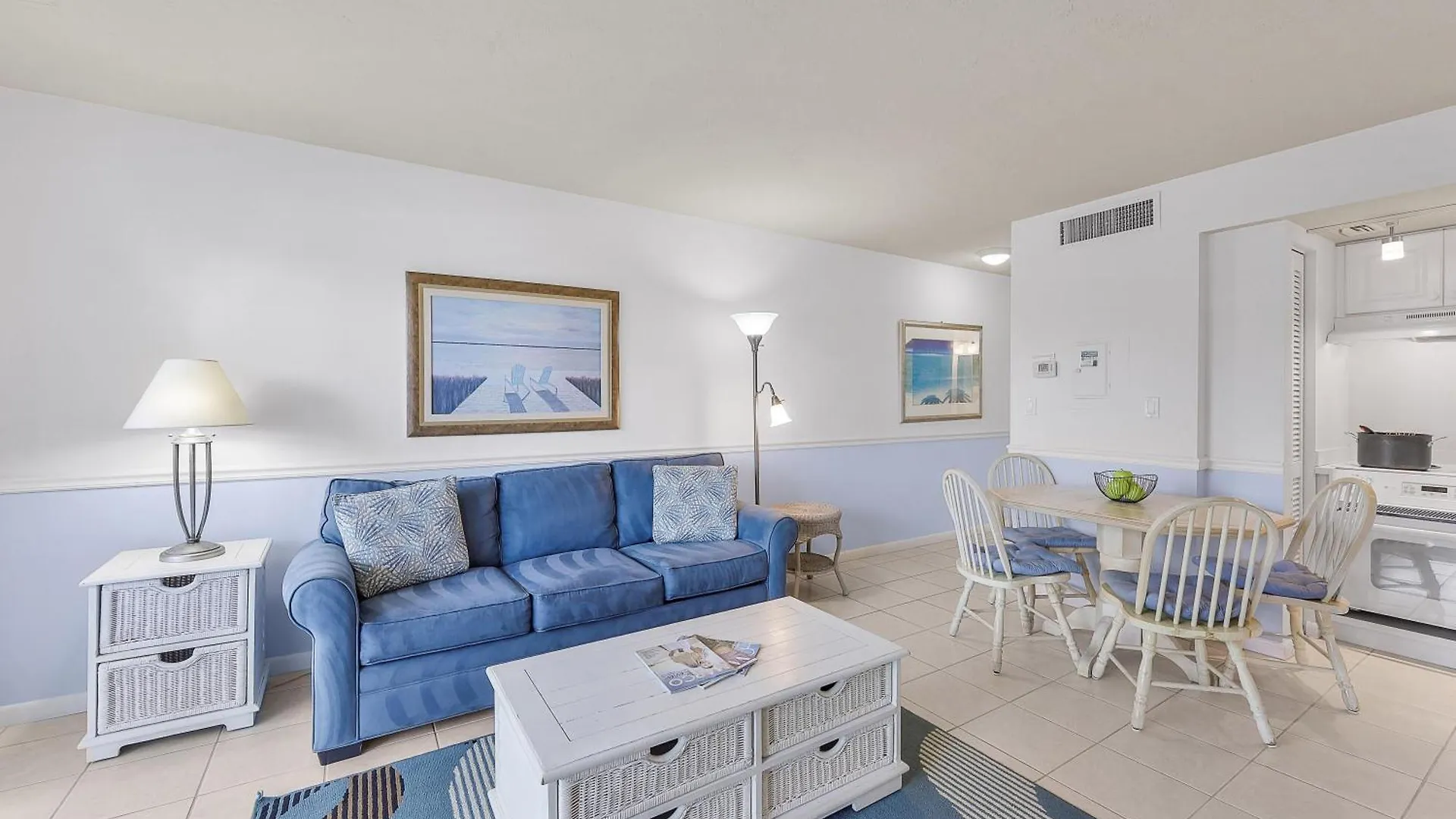 Holiday home Club 216 *