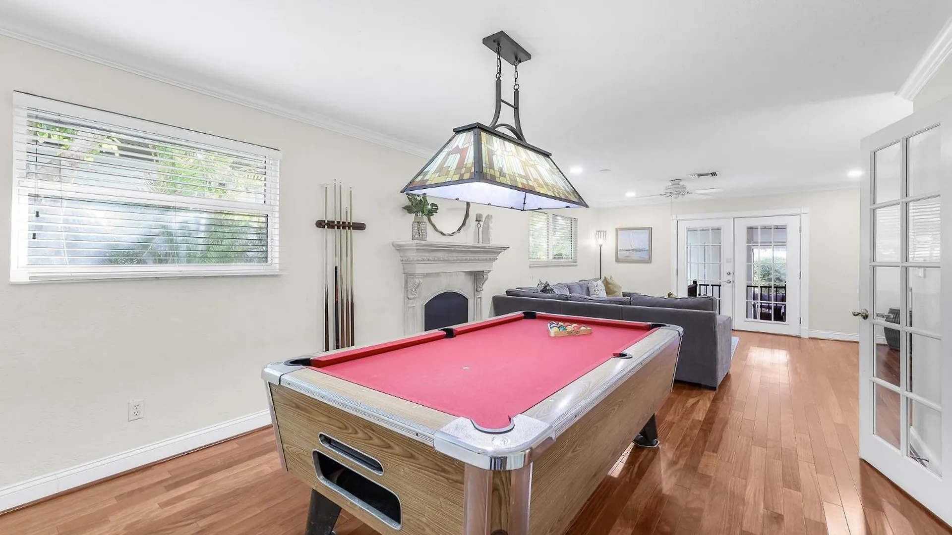1154 Vernon Place * Marco Island