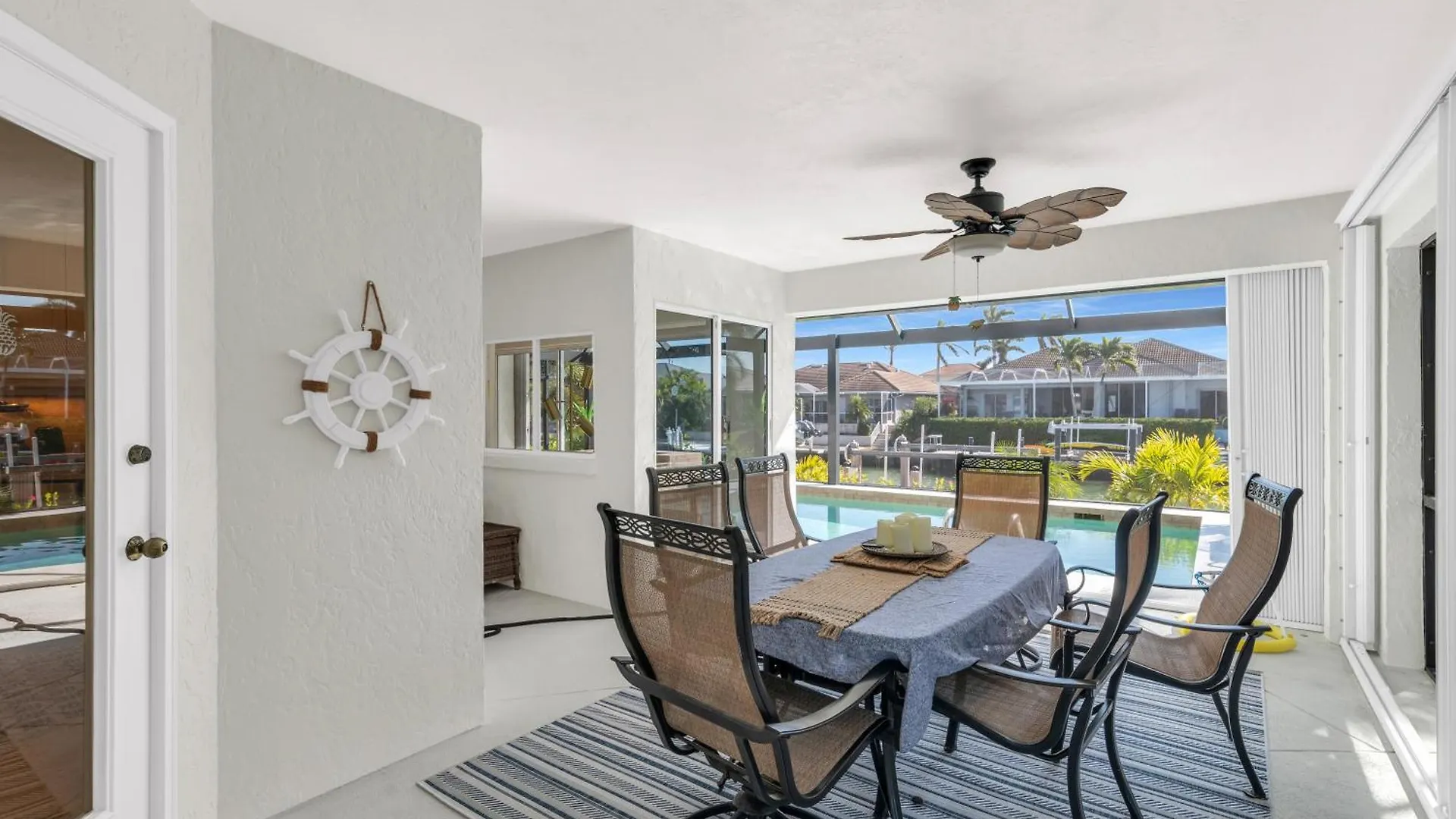 Holiday home Gorgeous Waterfront 3 Bed With Quick Access To Gulf!!