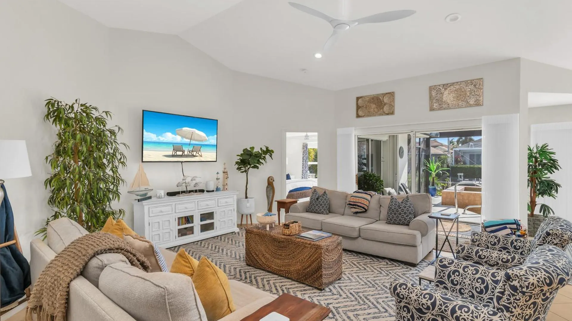 Gorgeous Waterfront 3 Bed With Quick Access To Gulf!! Marco Island