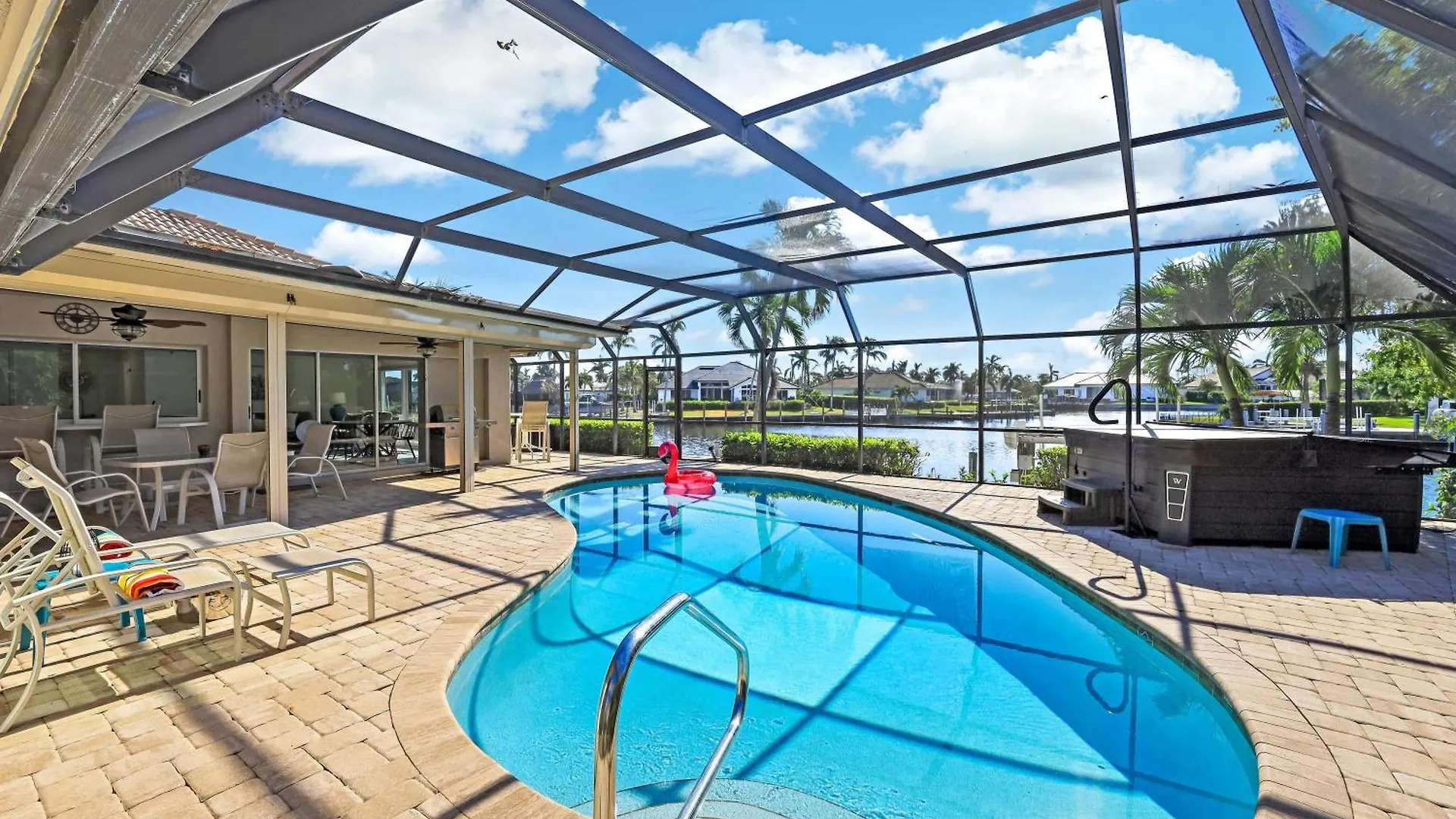 1851 Woodbine Court Holiday home *