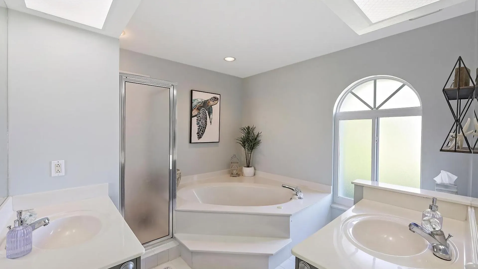 1851 Woodbine Court *