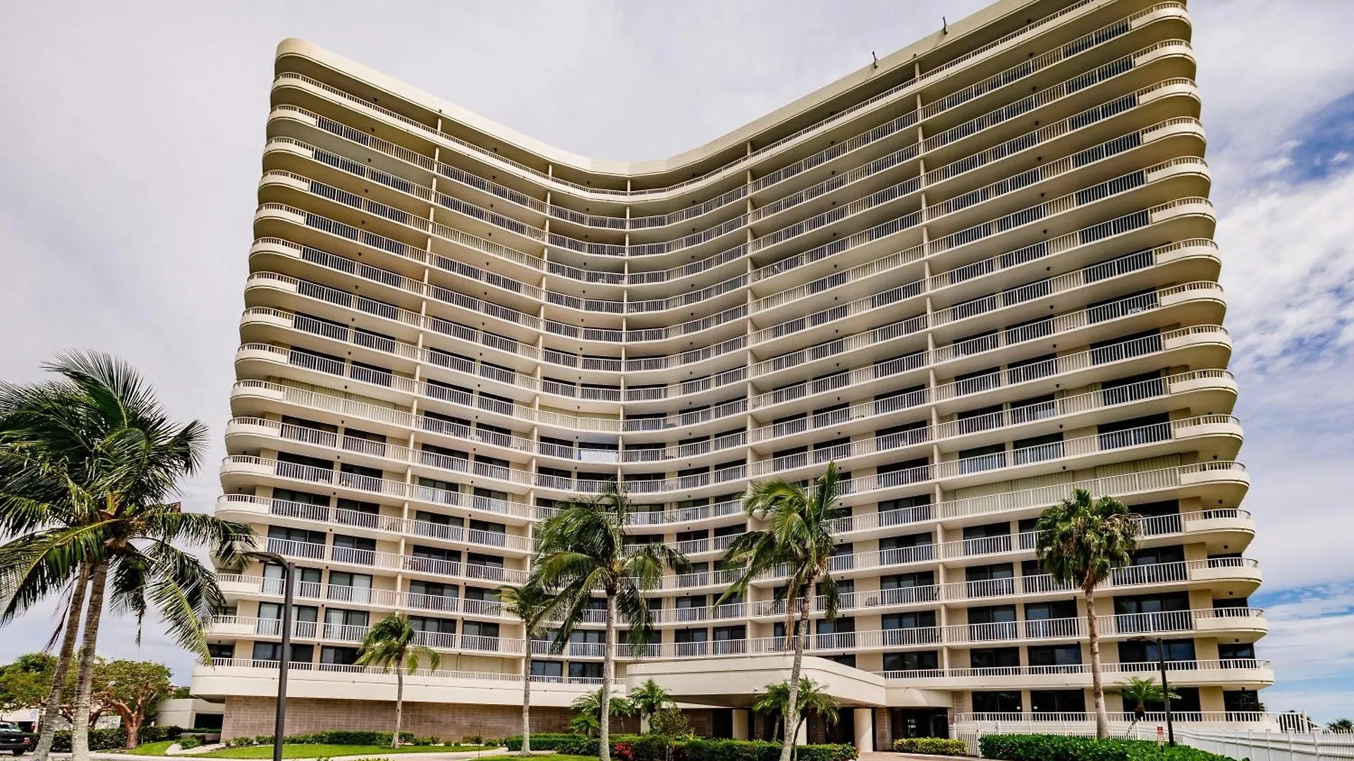 2 Bedroom By The - Splendid Ocean View Holiday home Marco Island