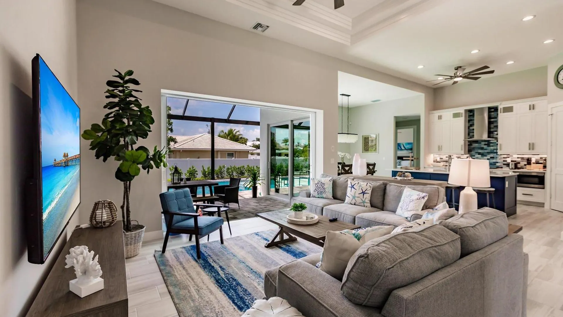 Elegant 4br Marco L Pool L Hot Tub * Marco Island