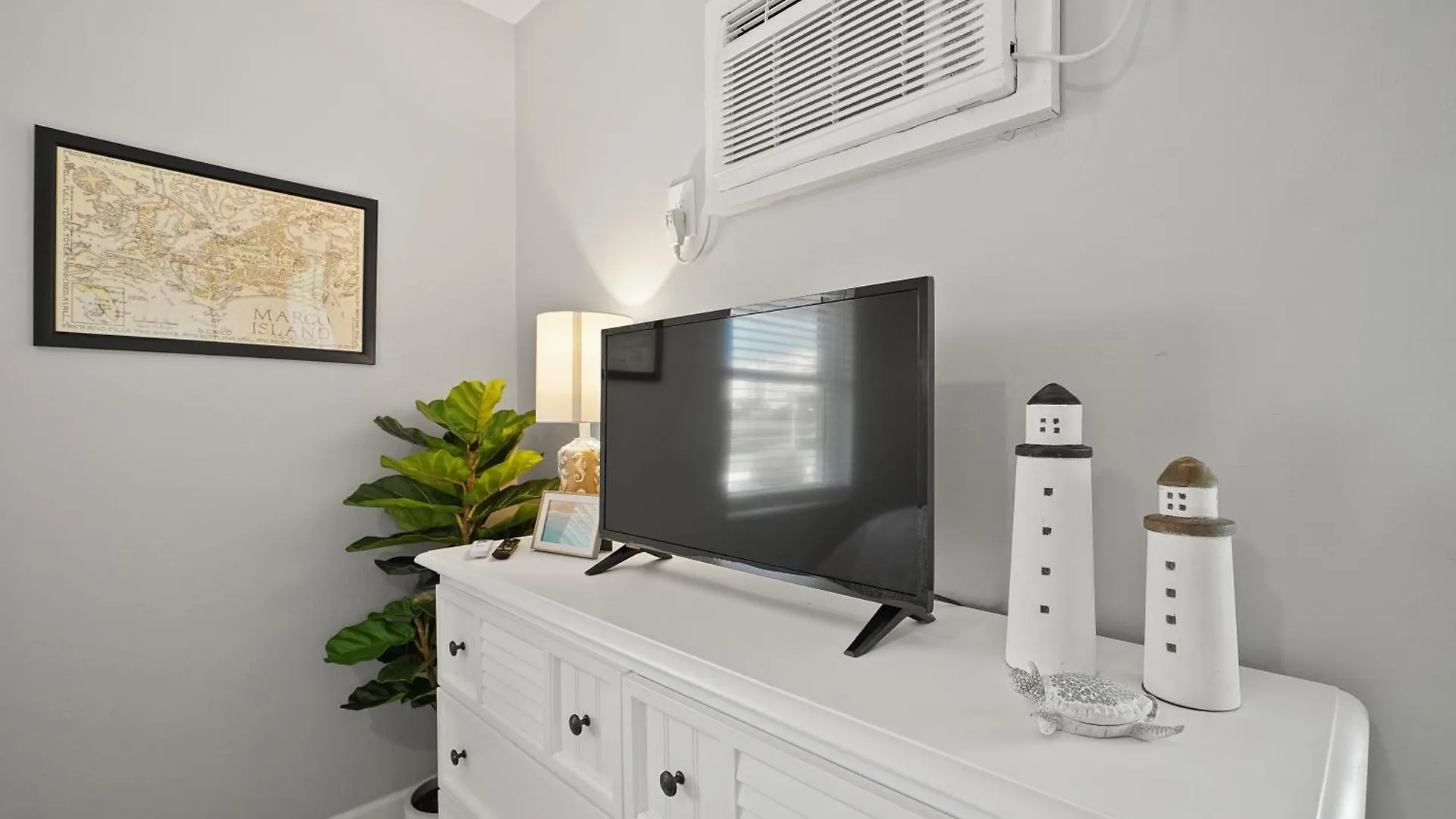 Seabreeze West In Apartment Marco Island