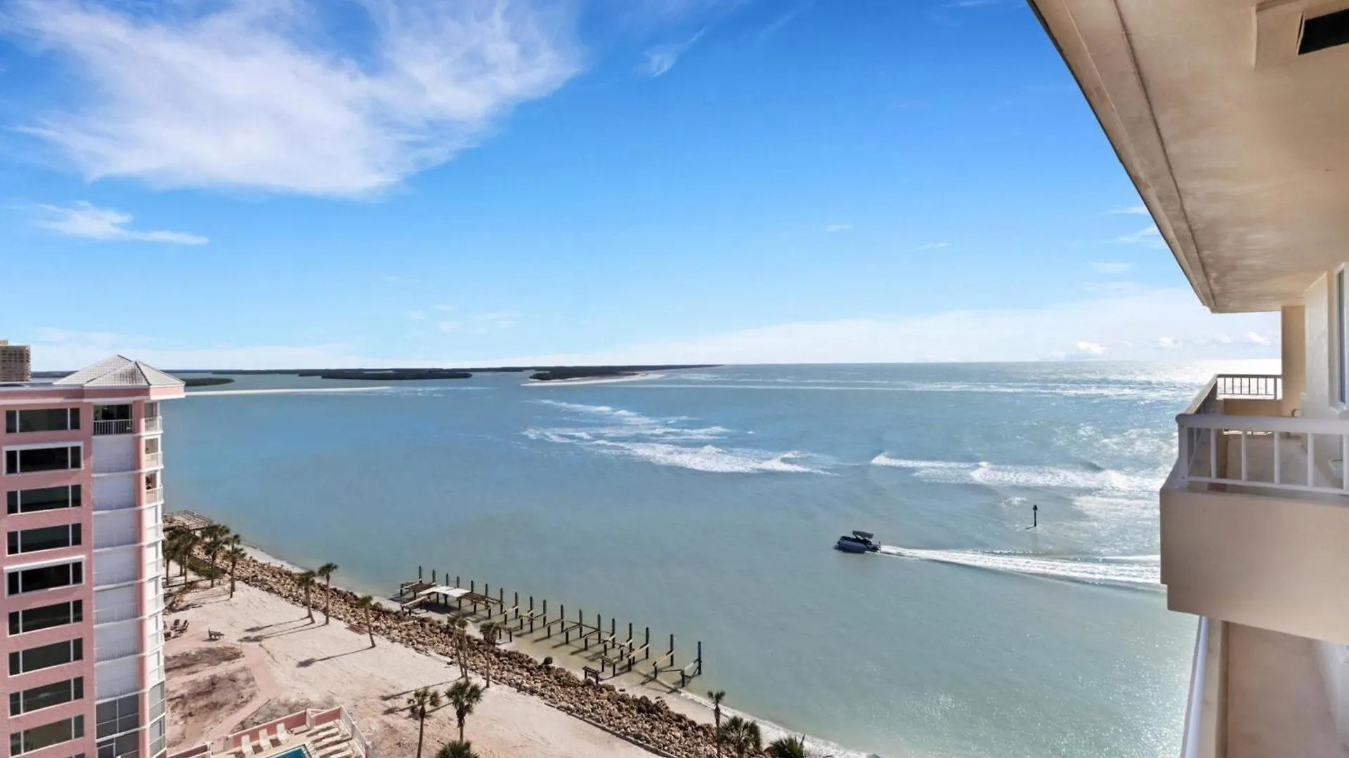 Luxury Oceanfront Escape - At Merida In Cape Marco Holiday home Marco Island