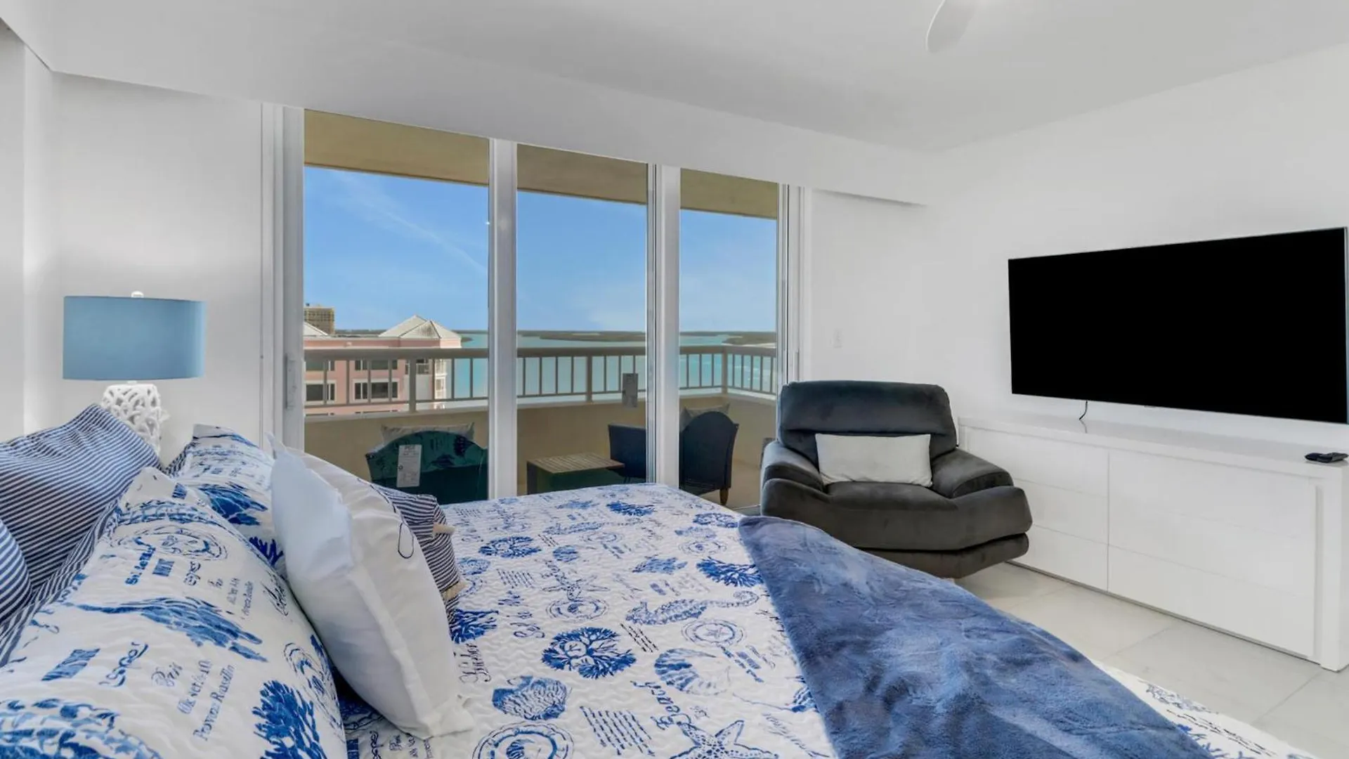 Luxury Oceanfront Escape - At Merida In Cape Marco *