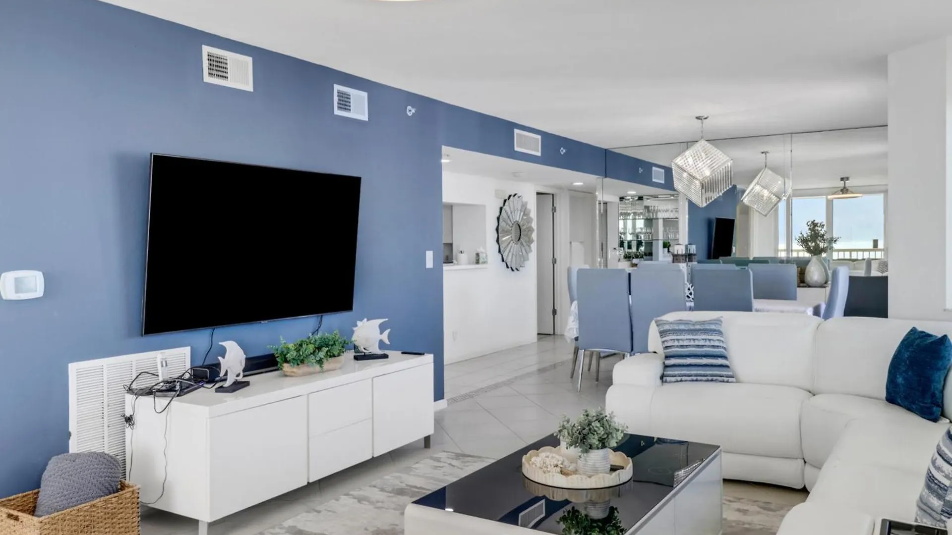 Luxury Oceanfront Escape - At Merida In Cape Marco Marco Island