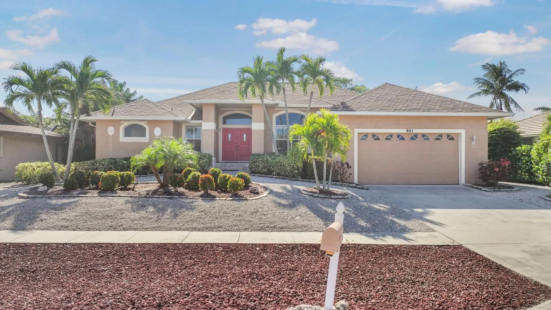 Holiday home 931 Montego Court *