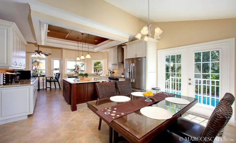 Kendall Drive Holiday home Marco Island