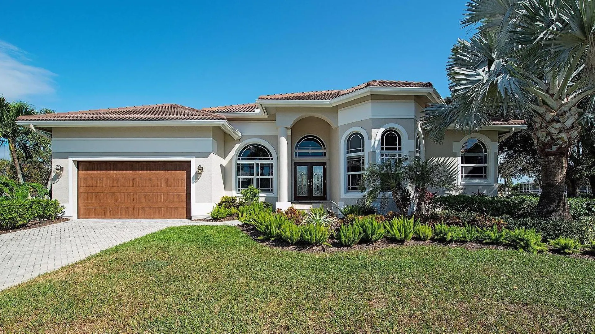 Canbiella Marco Island