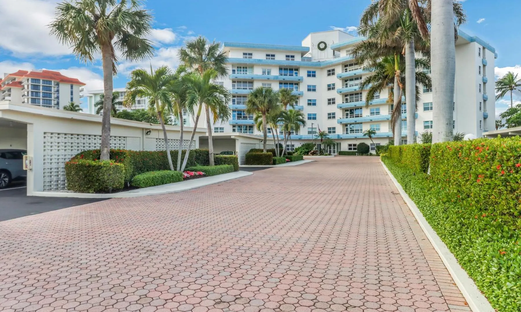 Apartment Beachfront! Sunset View & Location On Marco! Marco Island