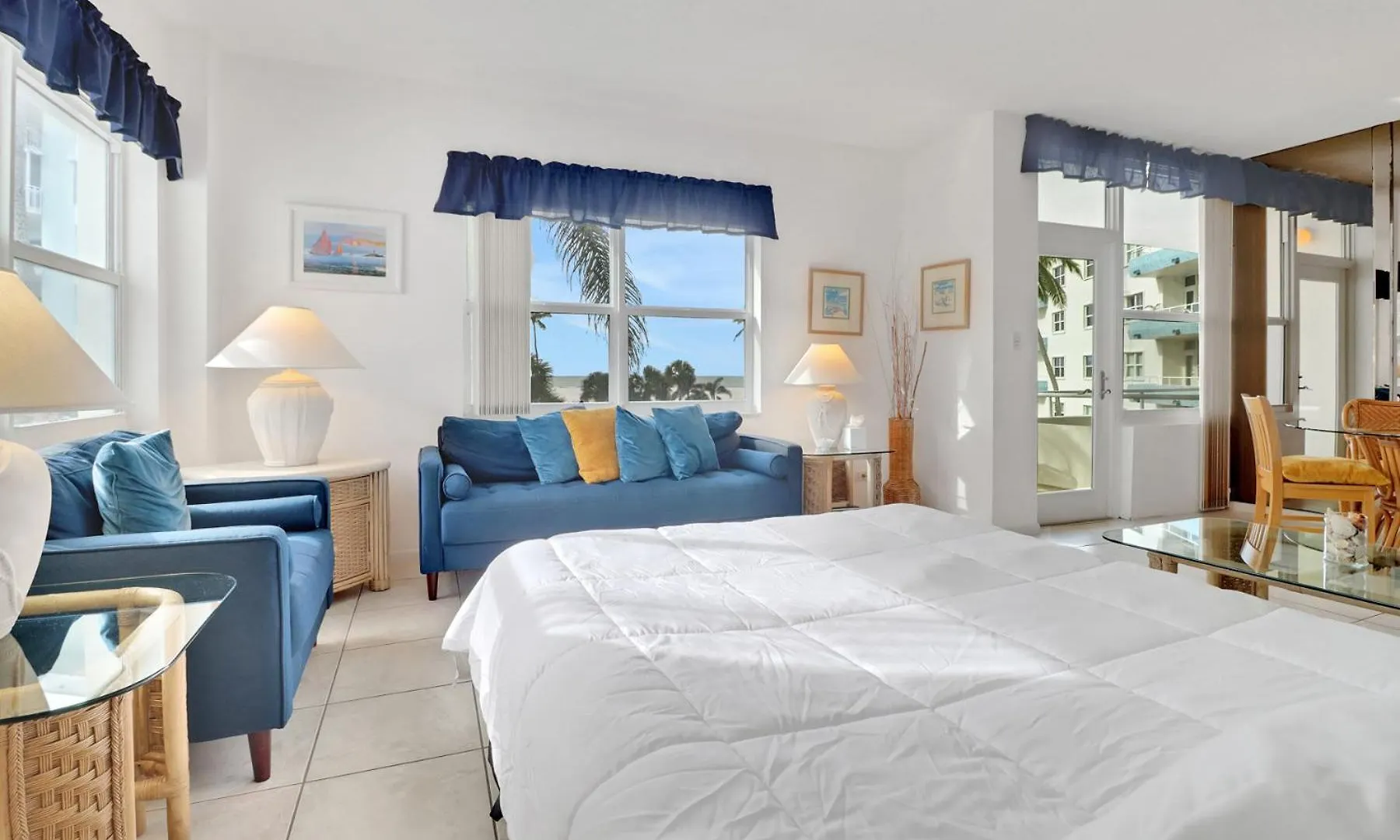 Beachfront! Sunset View & Location On Marco! Marco Island