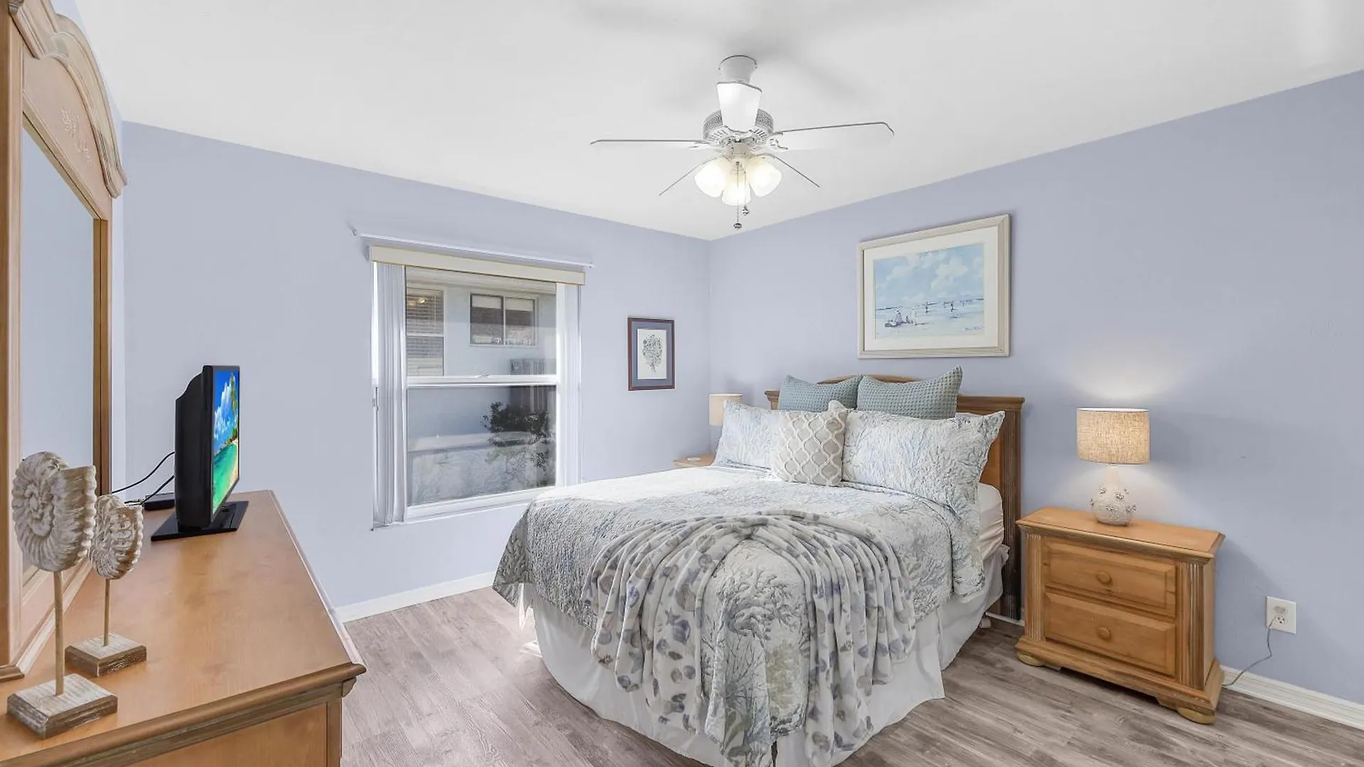 Holiday home 751 Amber Drive *