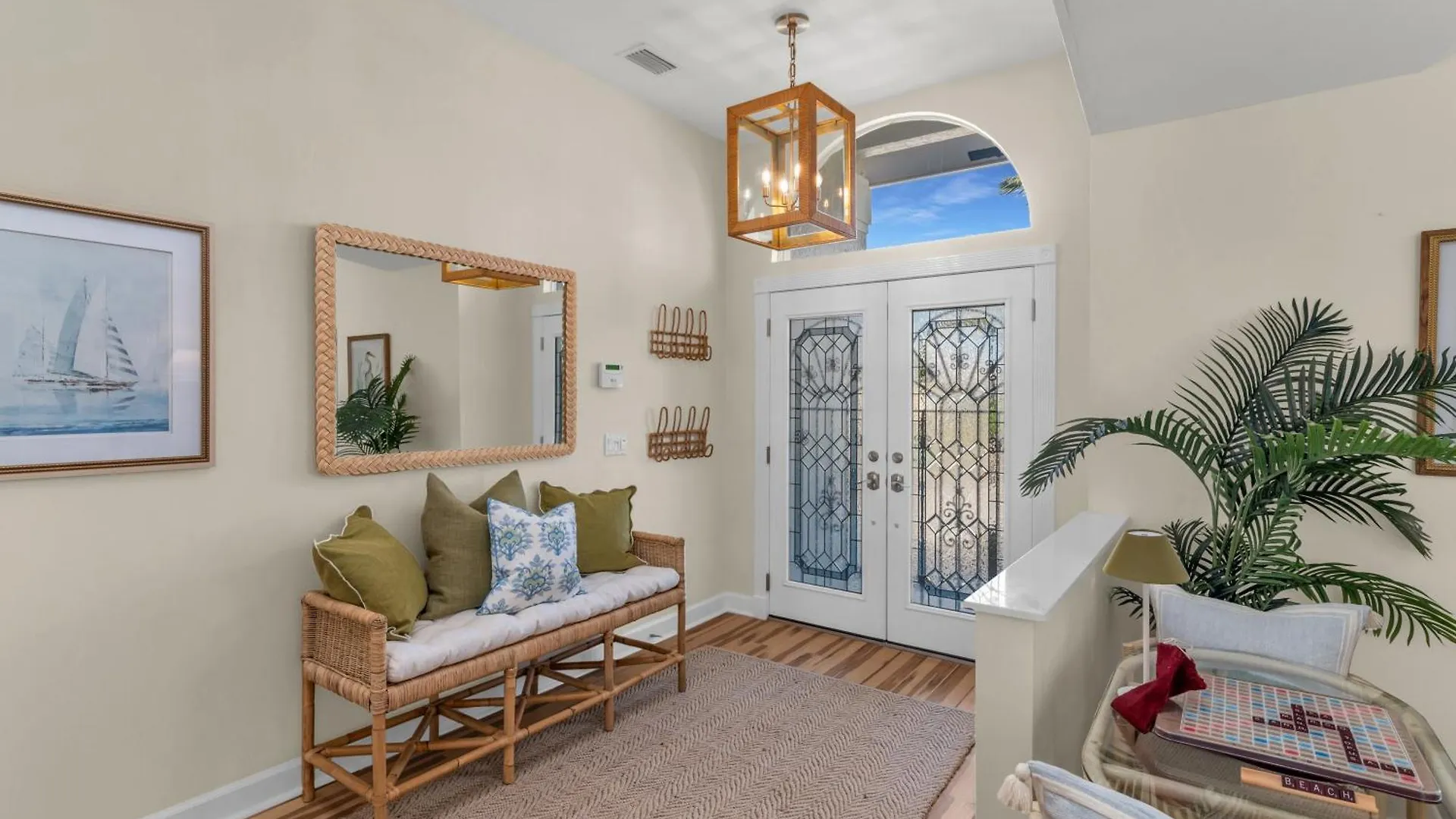 Charming 4 Bed Waterfront Escape W/ Pool And Dock