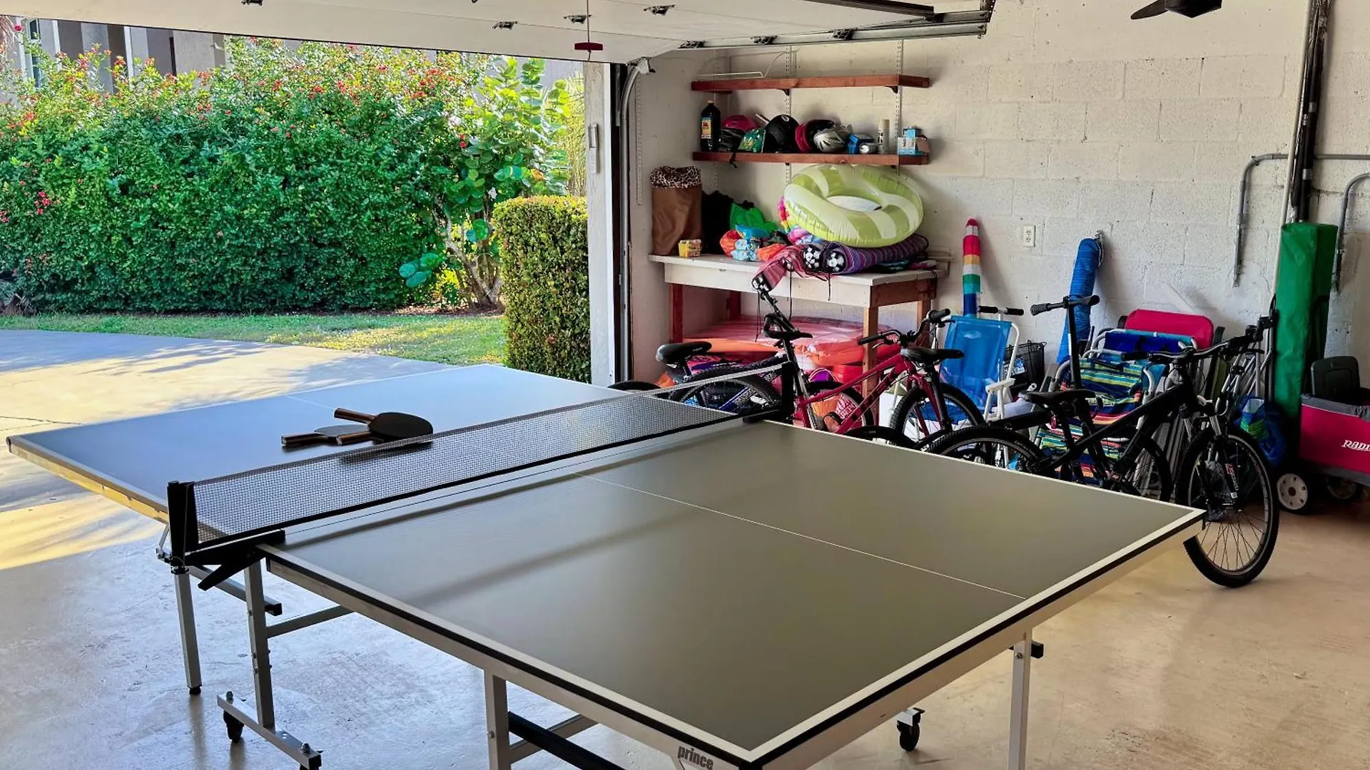 Holiday home 5 Beds 3 Bdr 2 Bath Heated Pool, Grill, Patio *