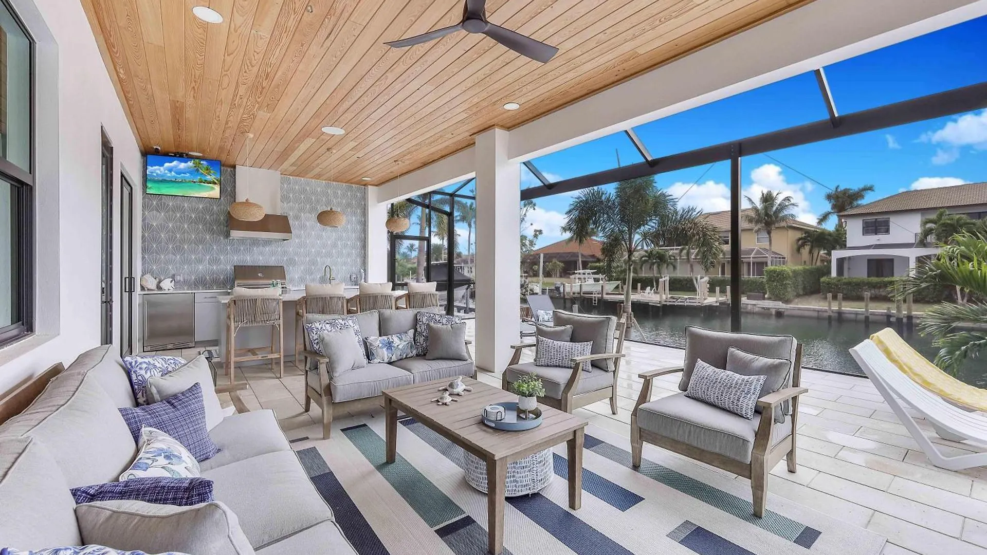 1813 Menorca Court Holiday home *
