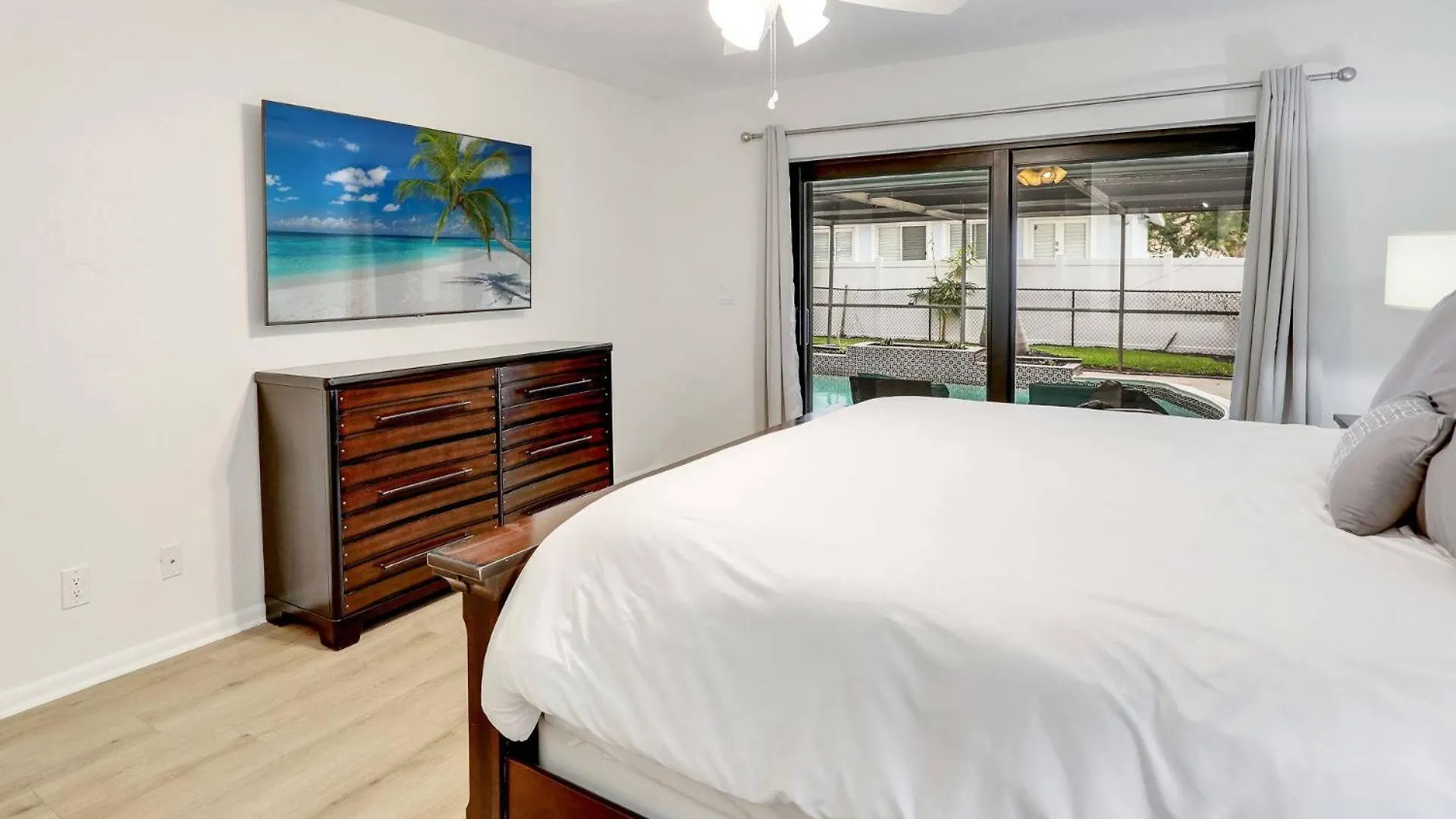 The Coastal Escape Holiday home