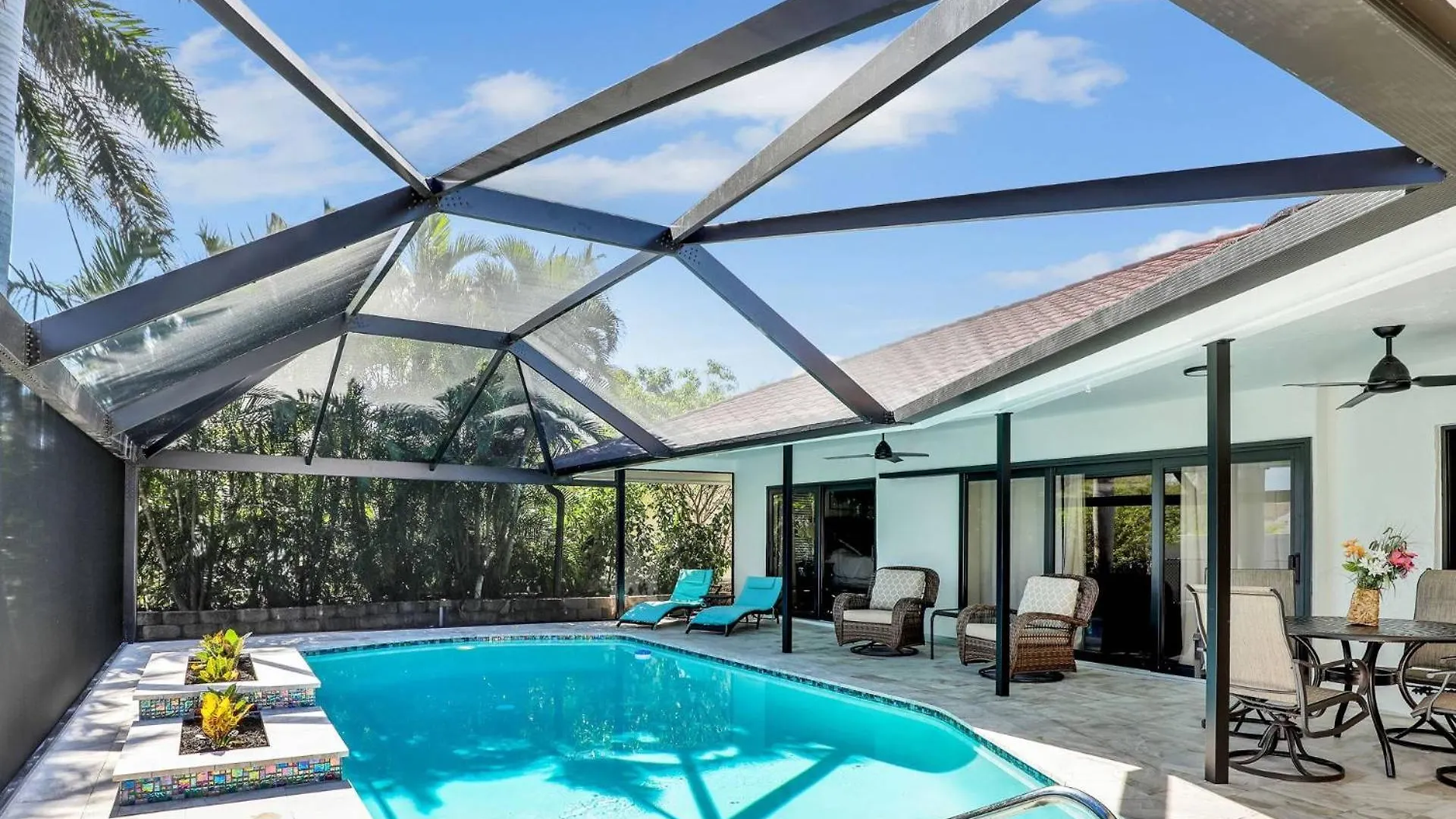 The Coastal Escape Holiday home