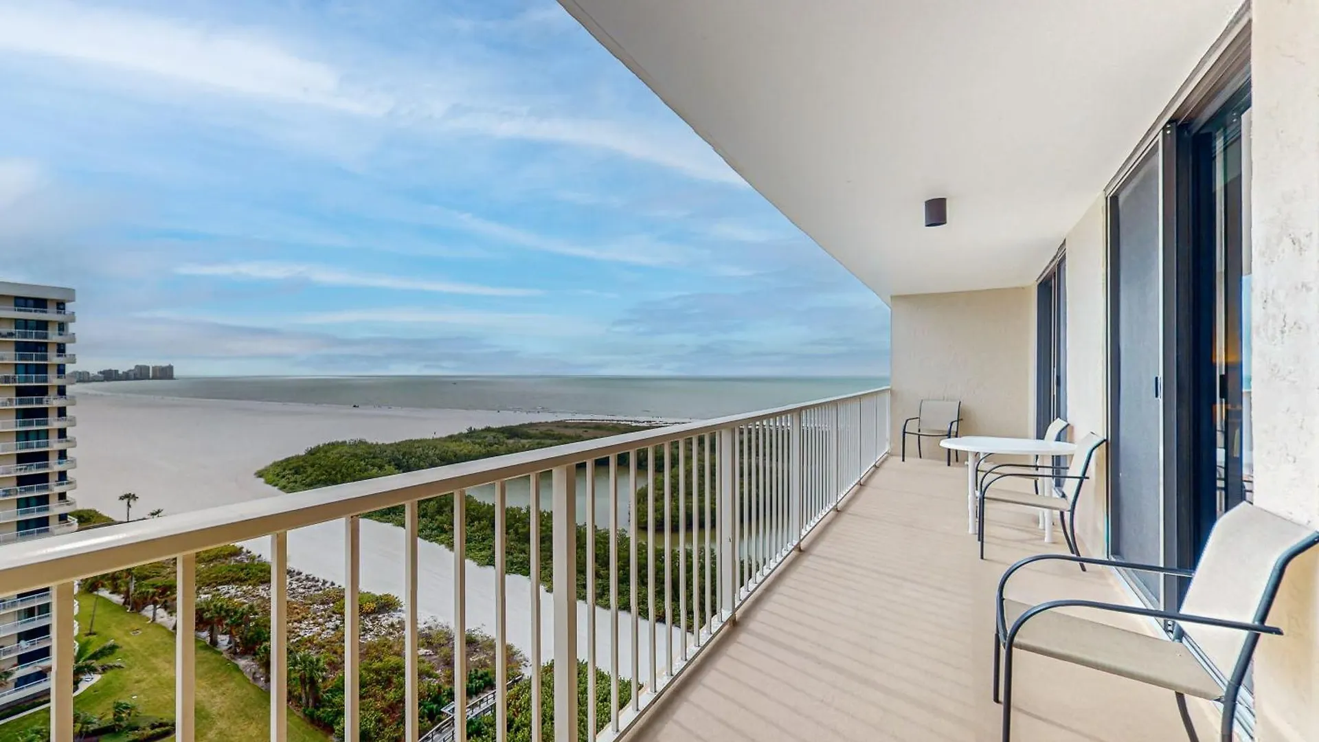 Apartment Seaview Court *
