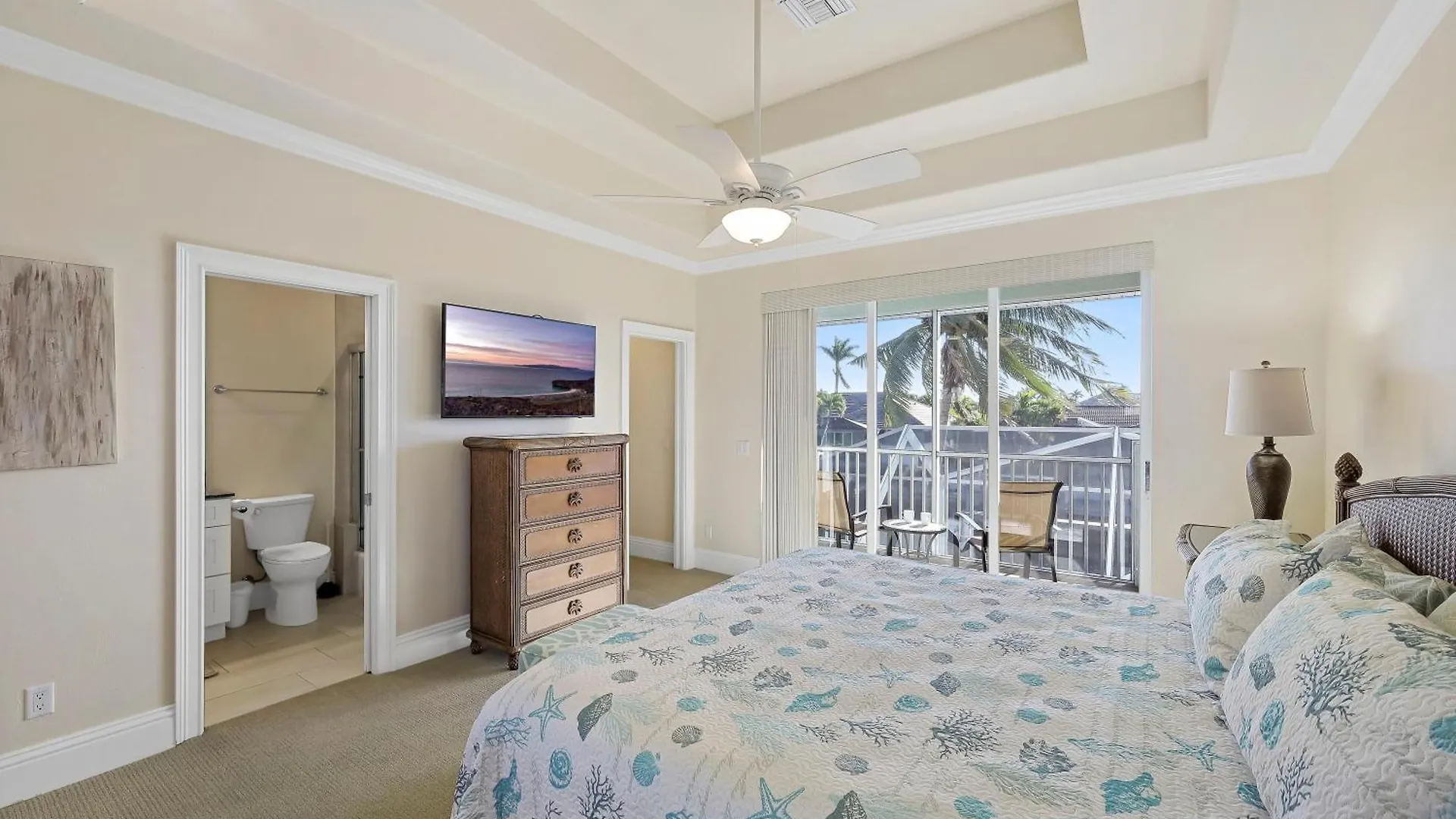 183 Leeward Court Holiday home *