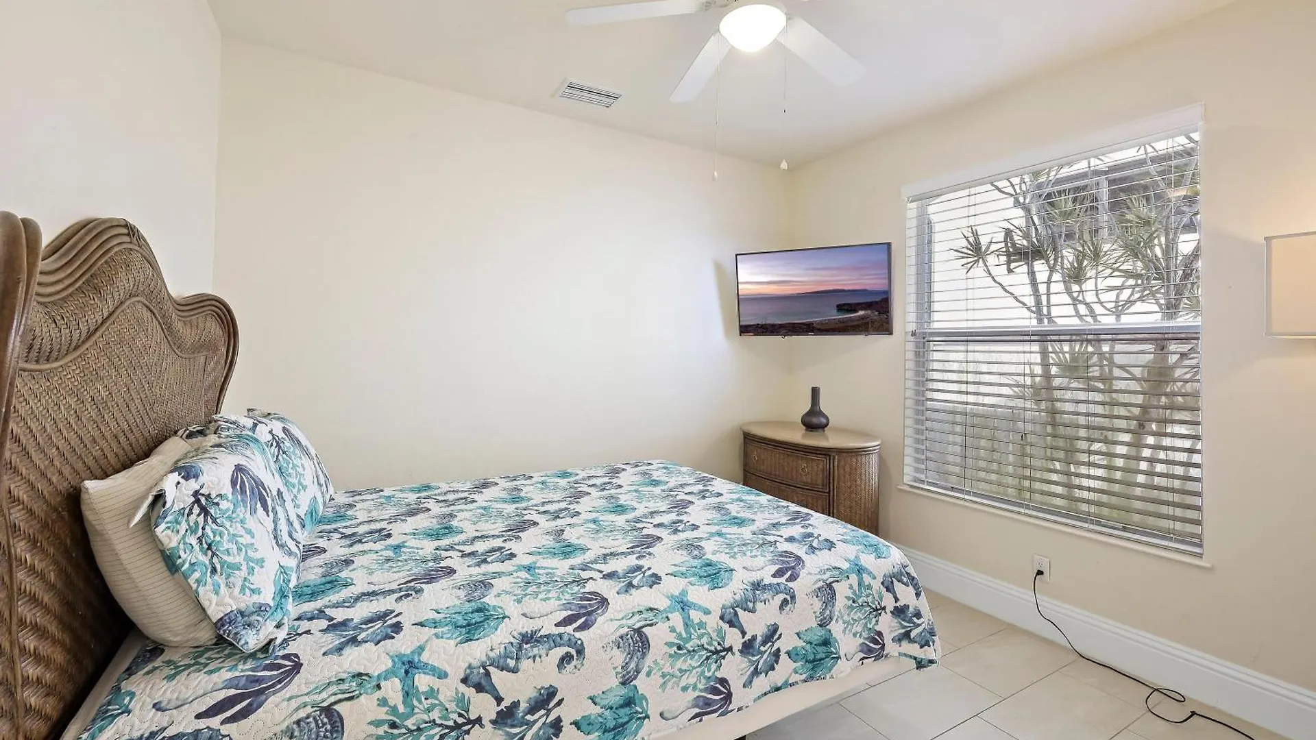183 Leeward Court Holiday home Marco Island