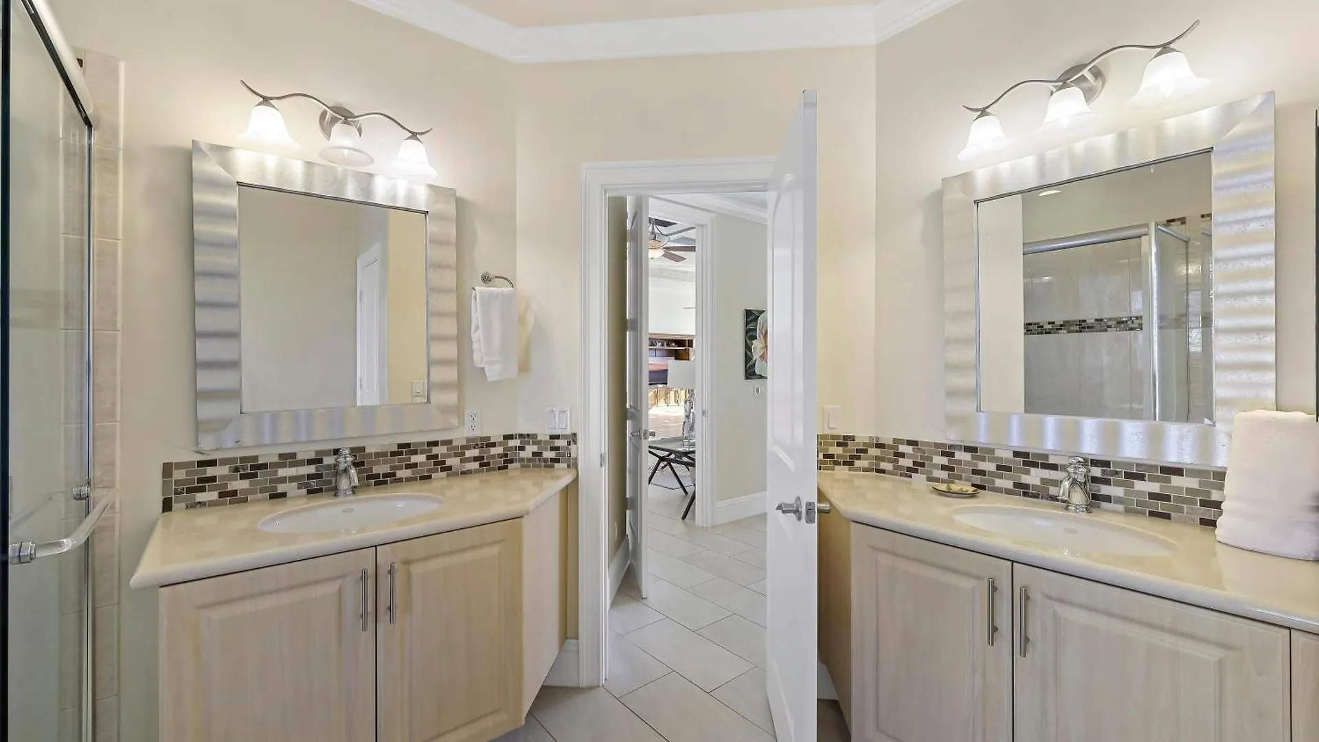 183 Leeward Court Marco Island