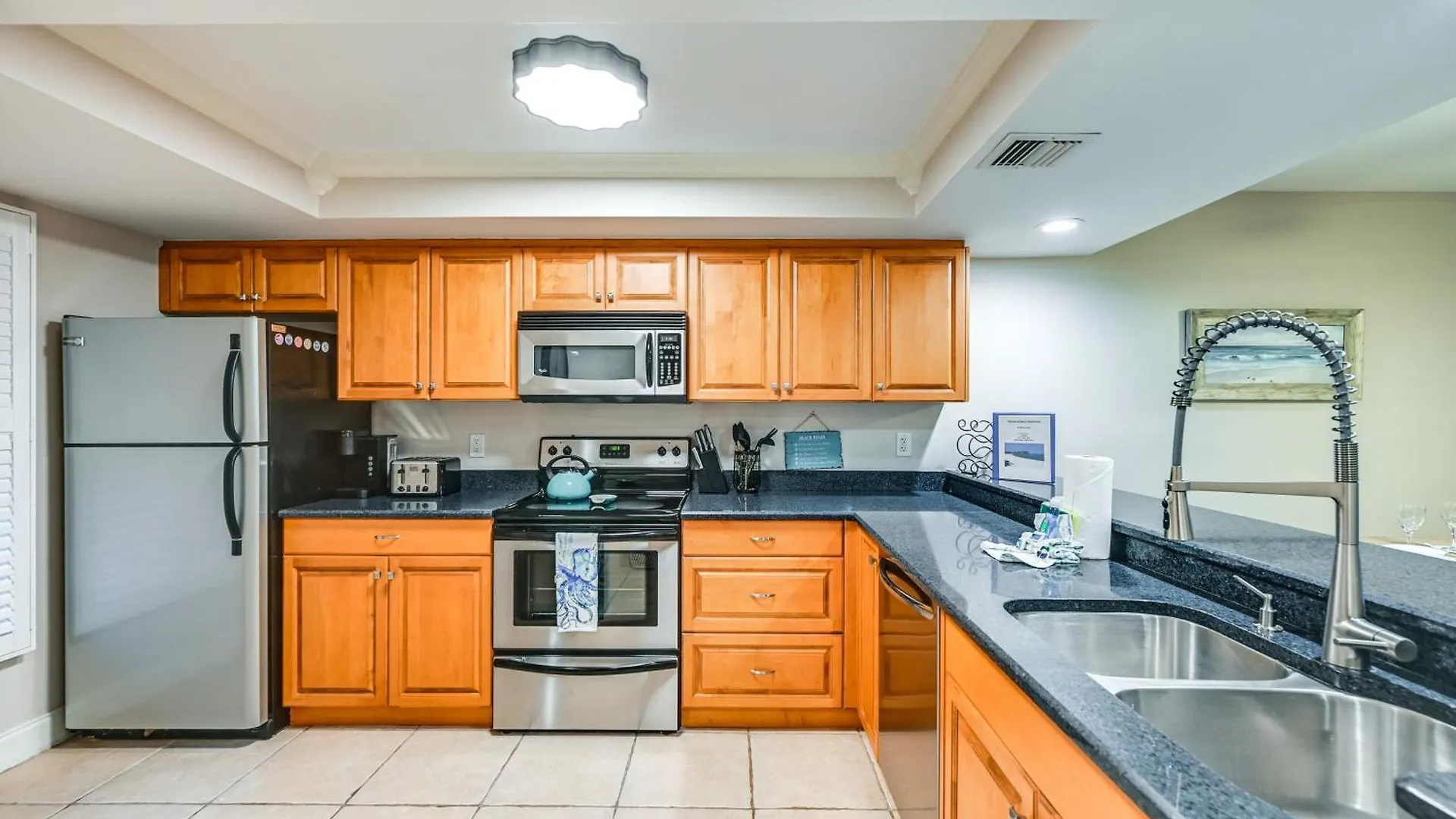 Beachy With Amenities! Apartment Marco Island