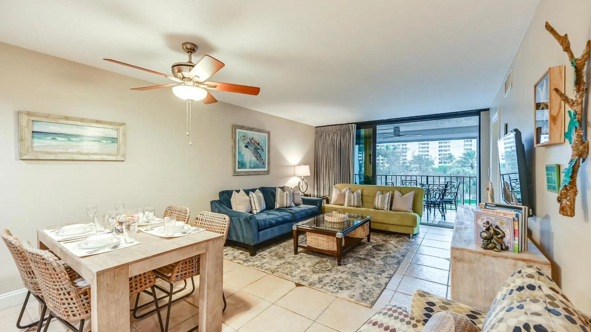 Beachy With Amenities! Apartment *