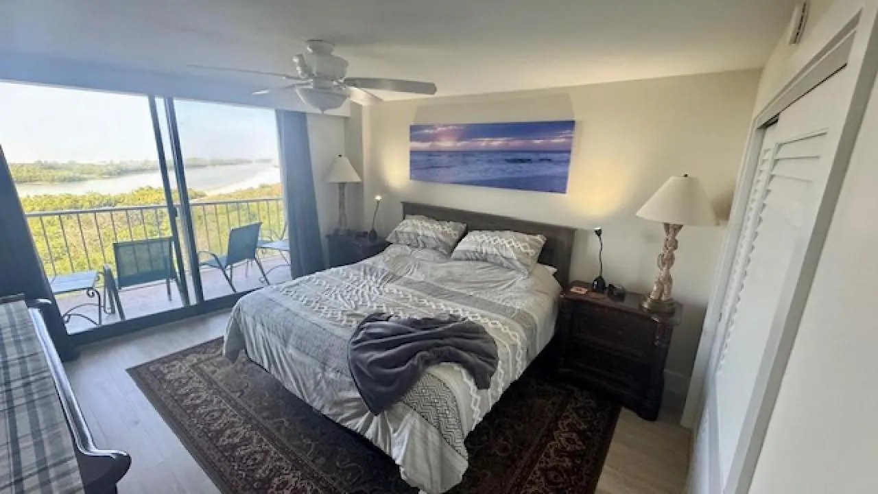Renovated And Beachfront, Paradise Awaits!