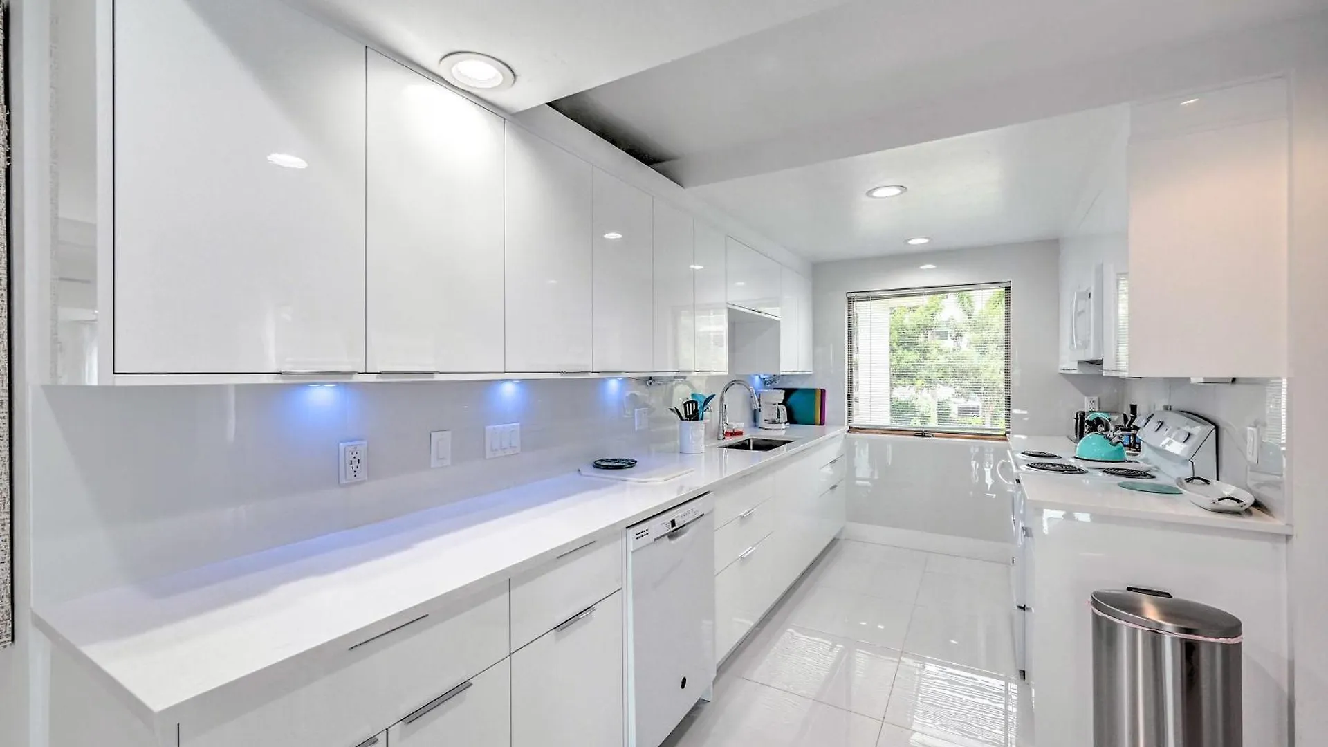 Waterfront House With Shared Dock! * Marco Island