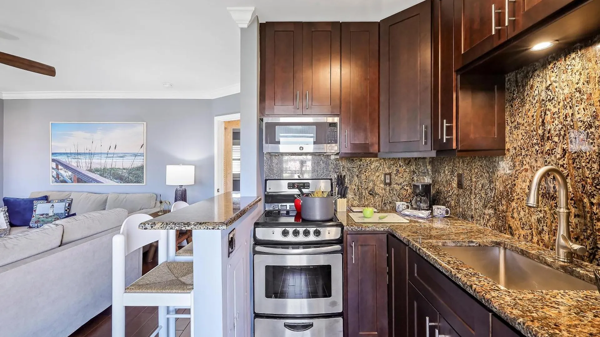 Southwinds A-9 Holiday home *