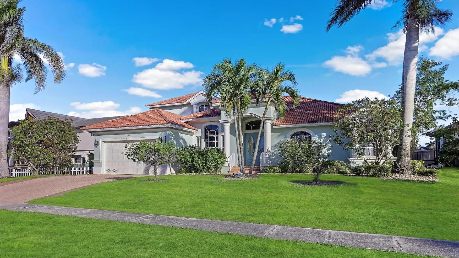 183 Leeward Court Holiday home
