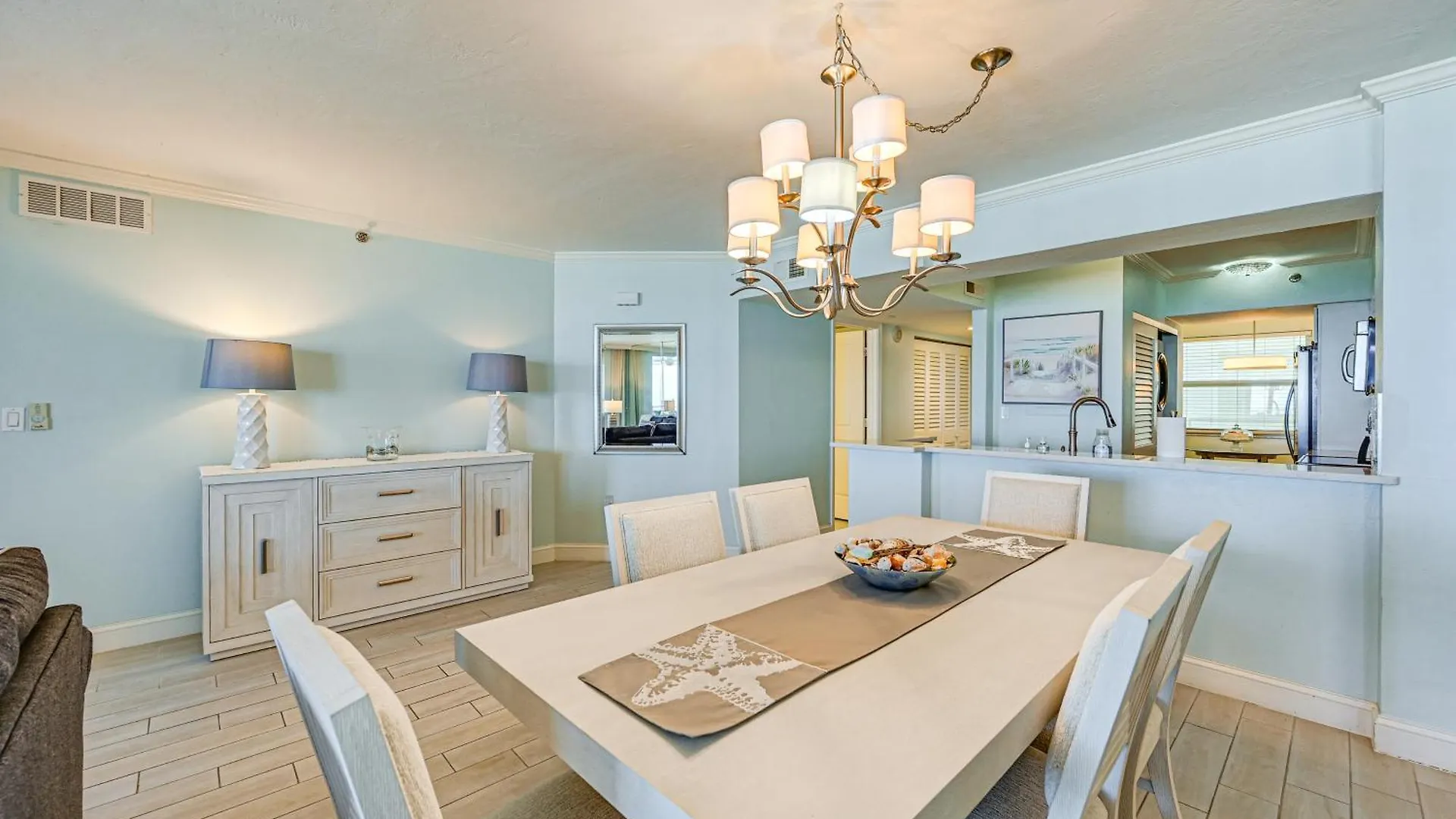 Apartment Oceanfront Escape With Access! *