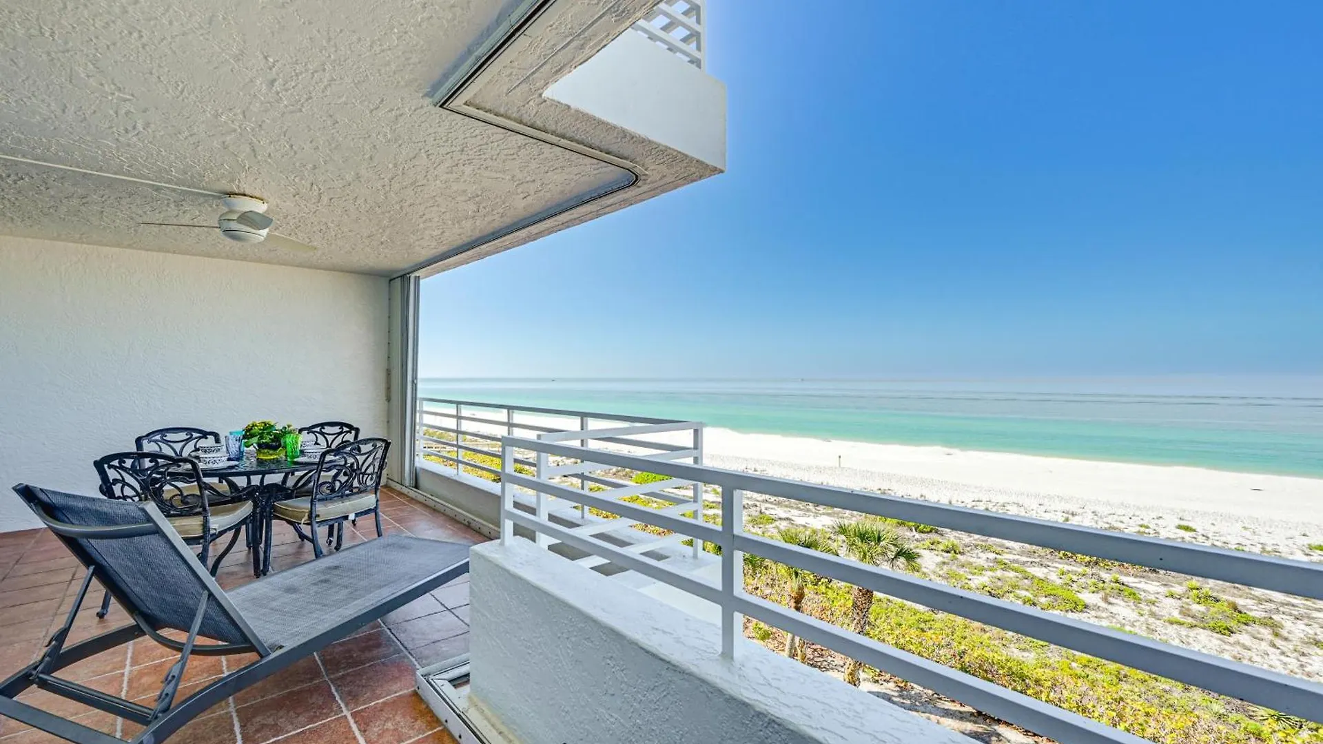 Oceanfront Escape With Access! * Marco Island