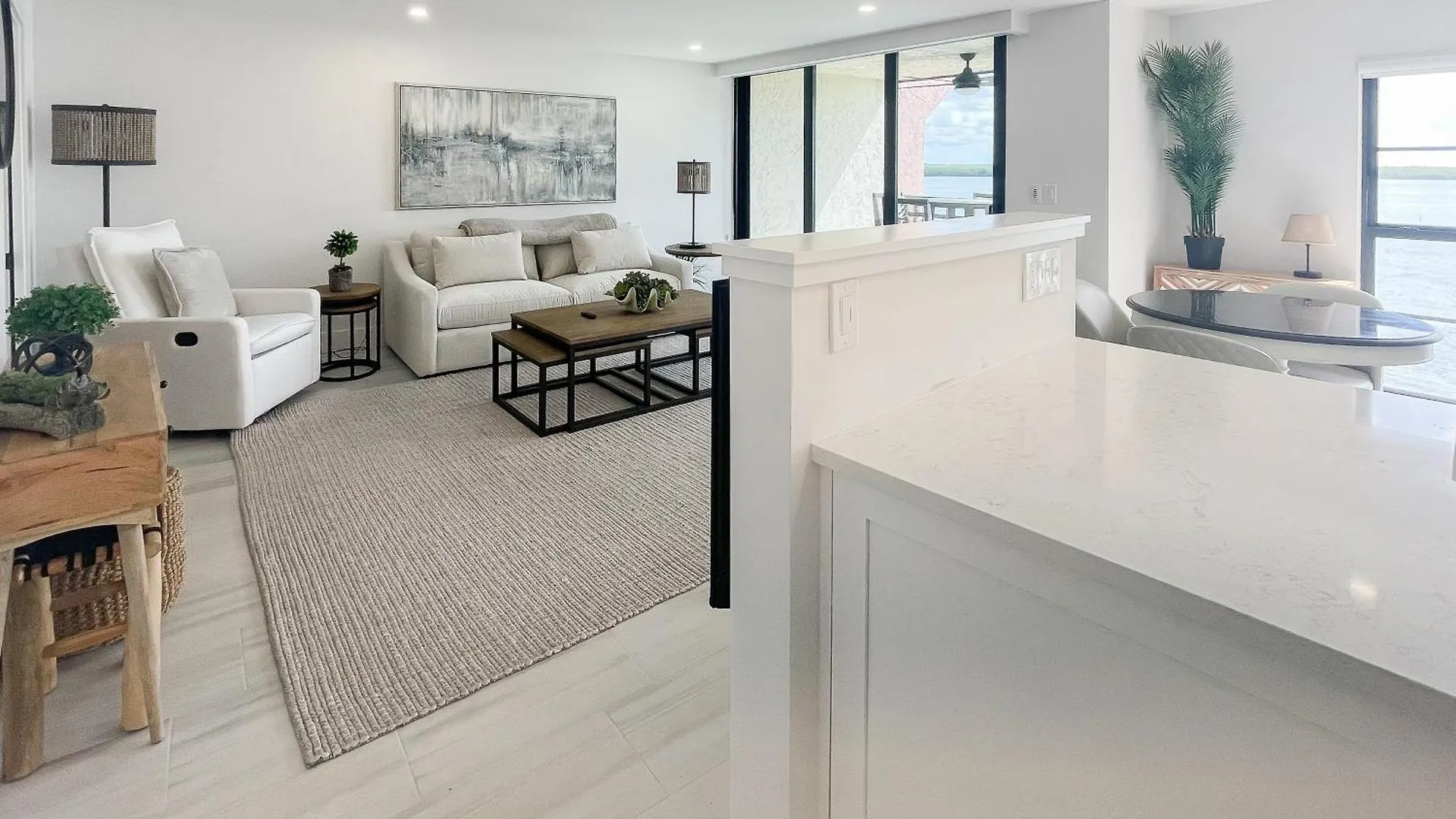 Apartment Sunny Days And Blissful Waves In Riverside Marco Island