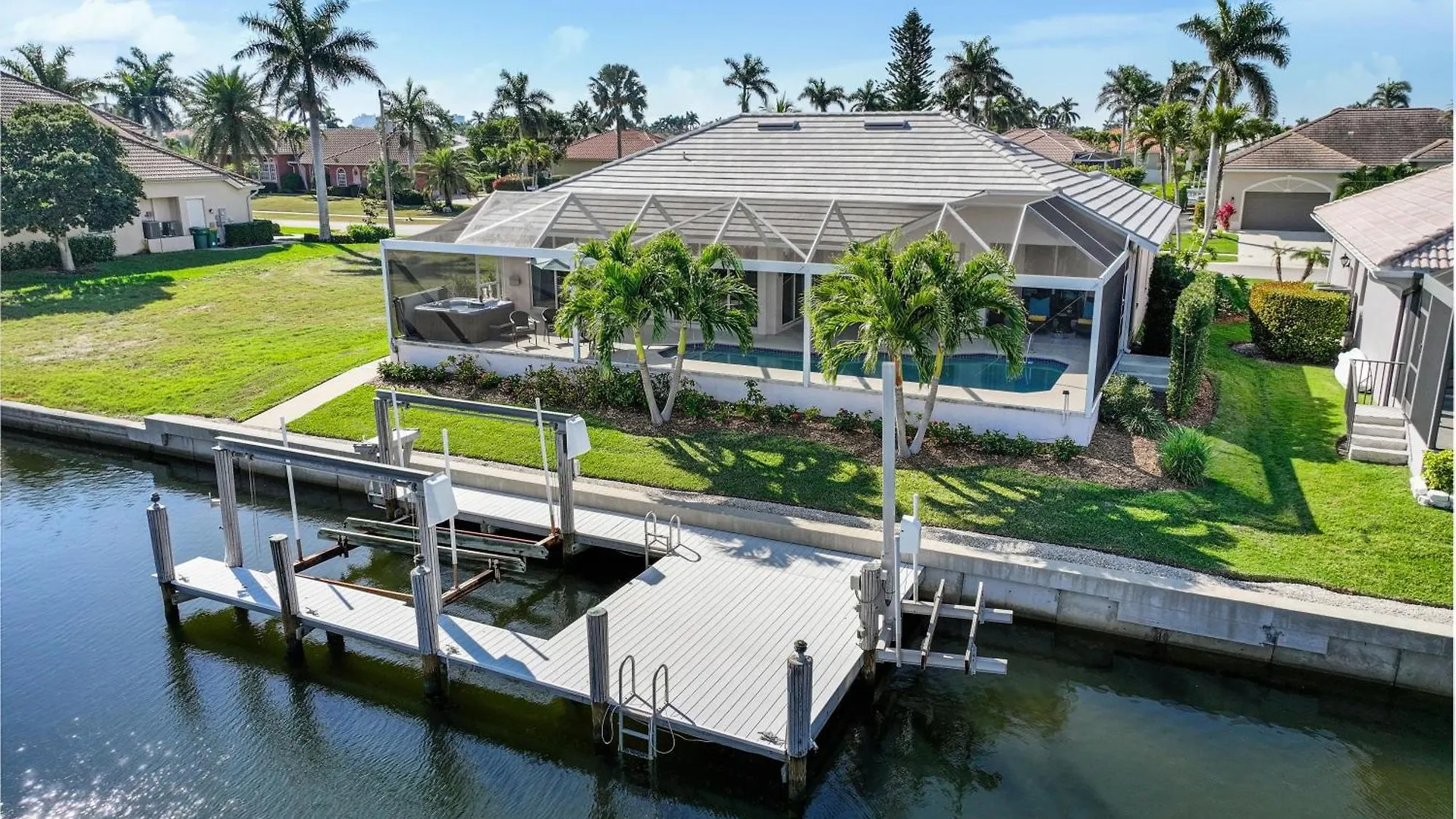 Holiday home 111 Gulfport Court *