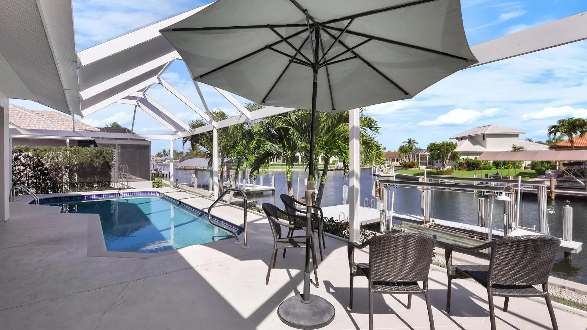111 Gulfport Court Holiday home *