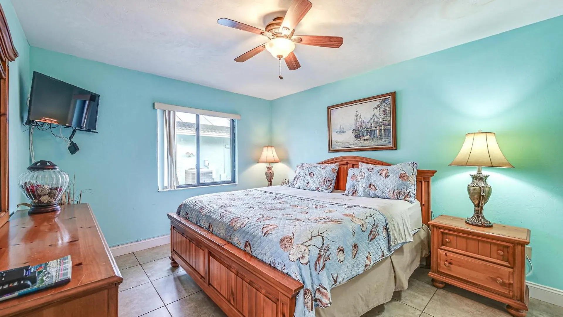 With Private Pool And Water Views! * Marco Island