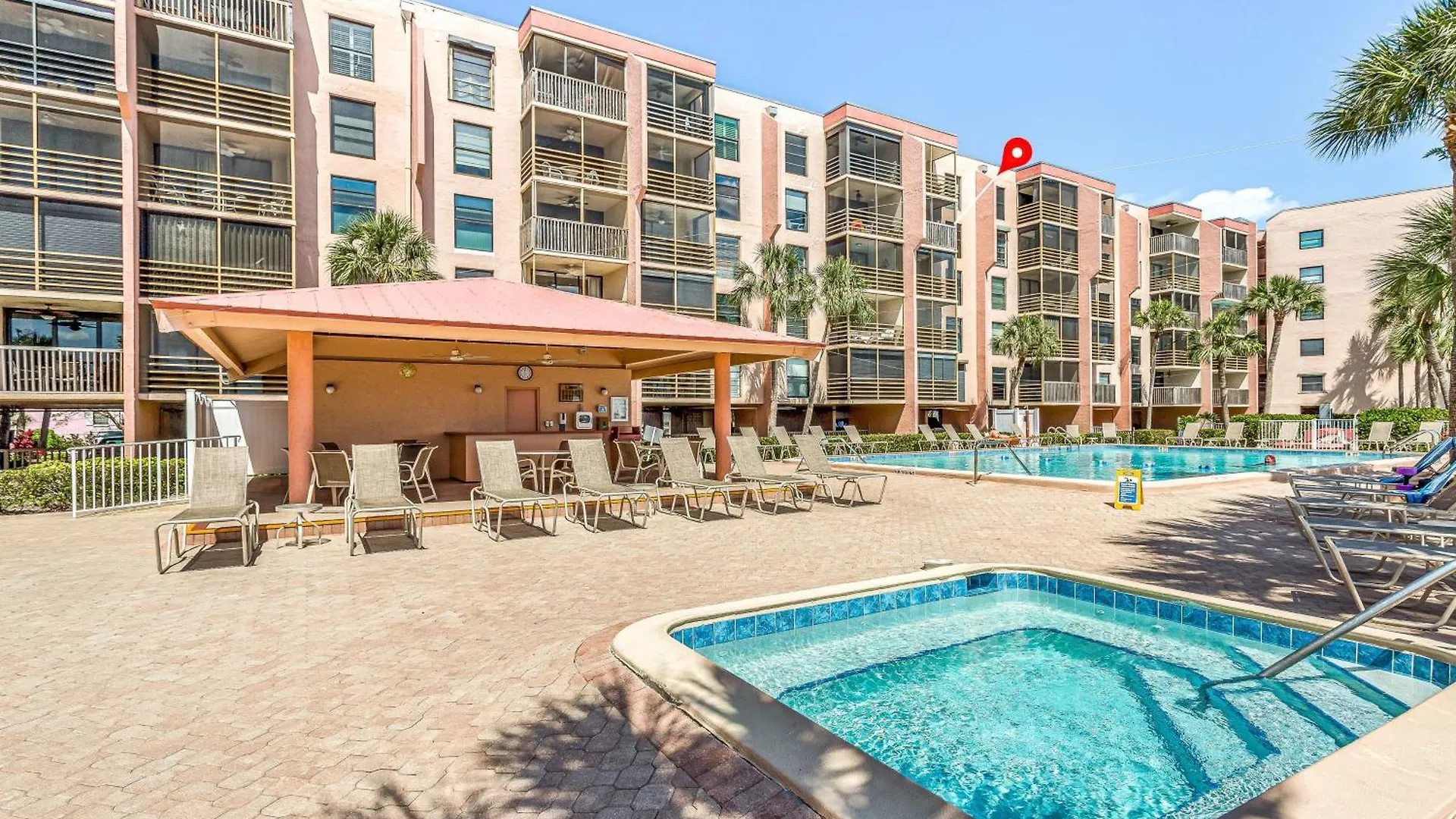 Apartment Retreat, Relax, & Repeat In Riverside