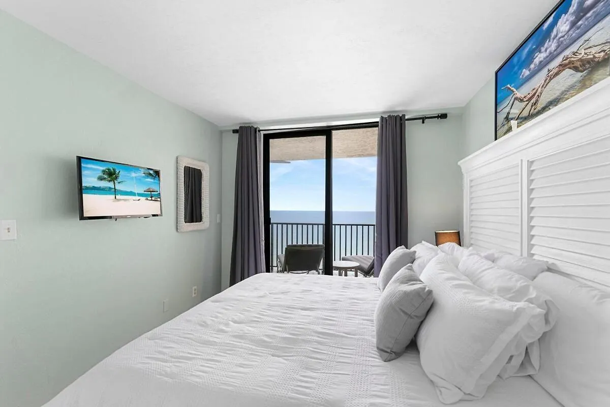 Apartment New Listing-pristine Cozy Ocean Penthouse