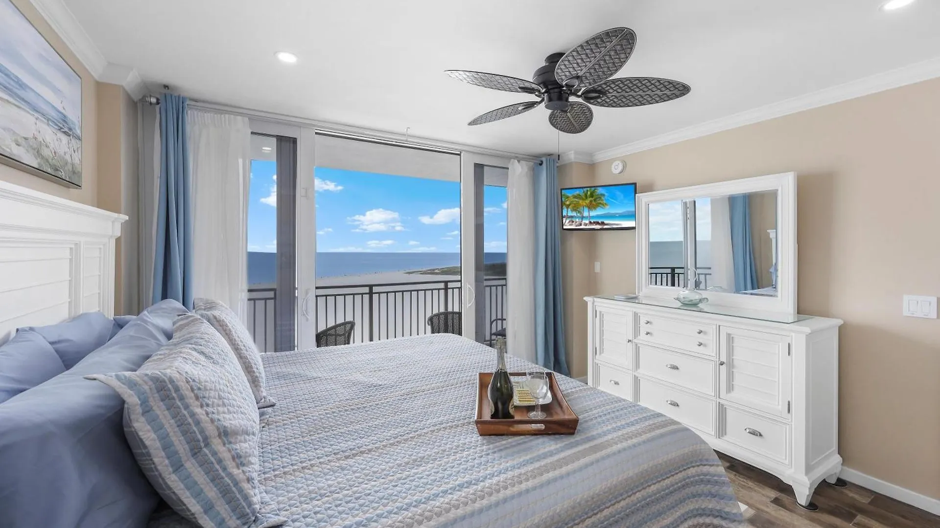 Holiday home Tradewinds 1205